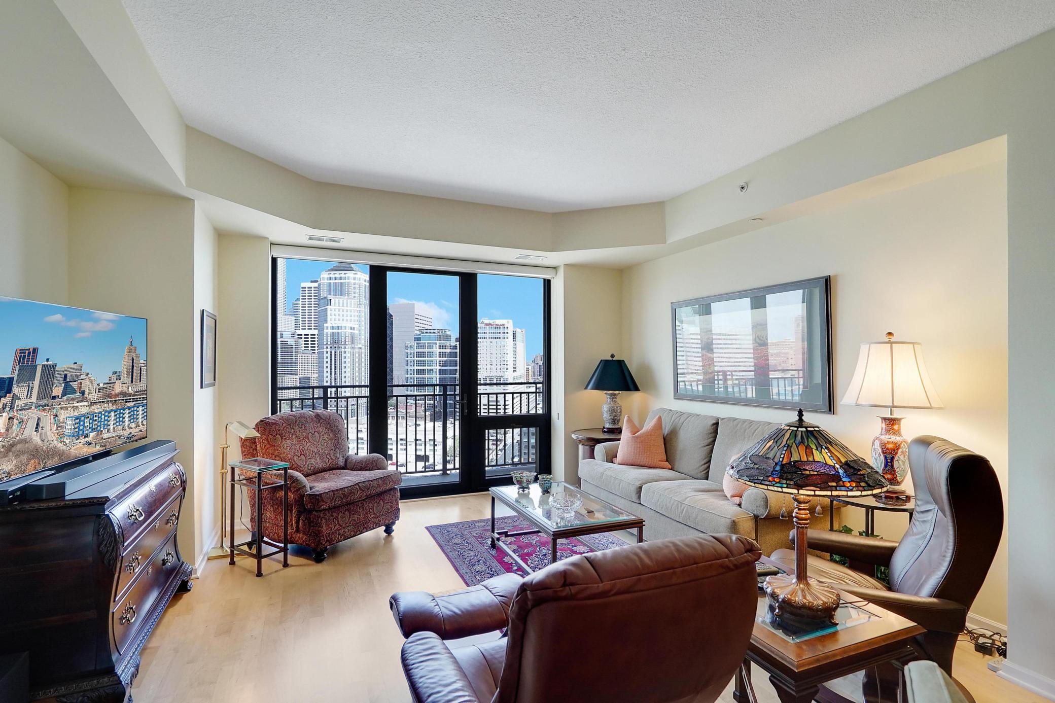 500 E Grant Street Unit: 1709