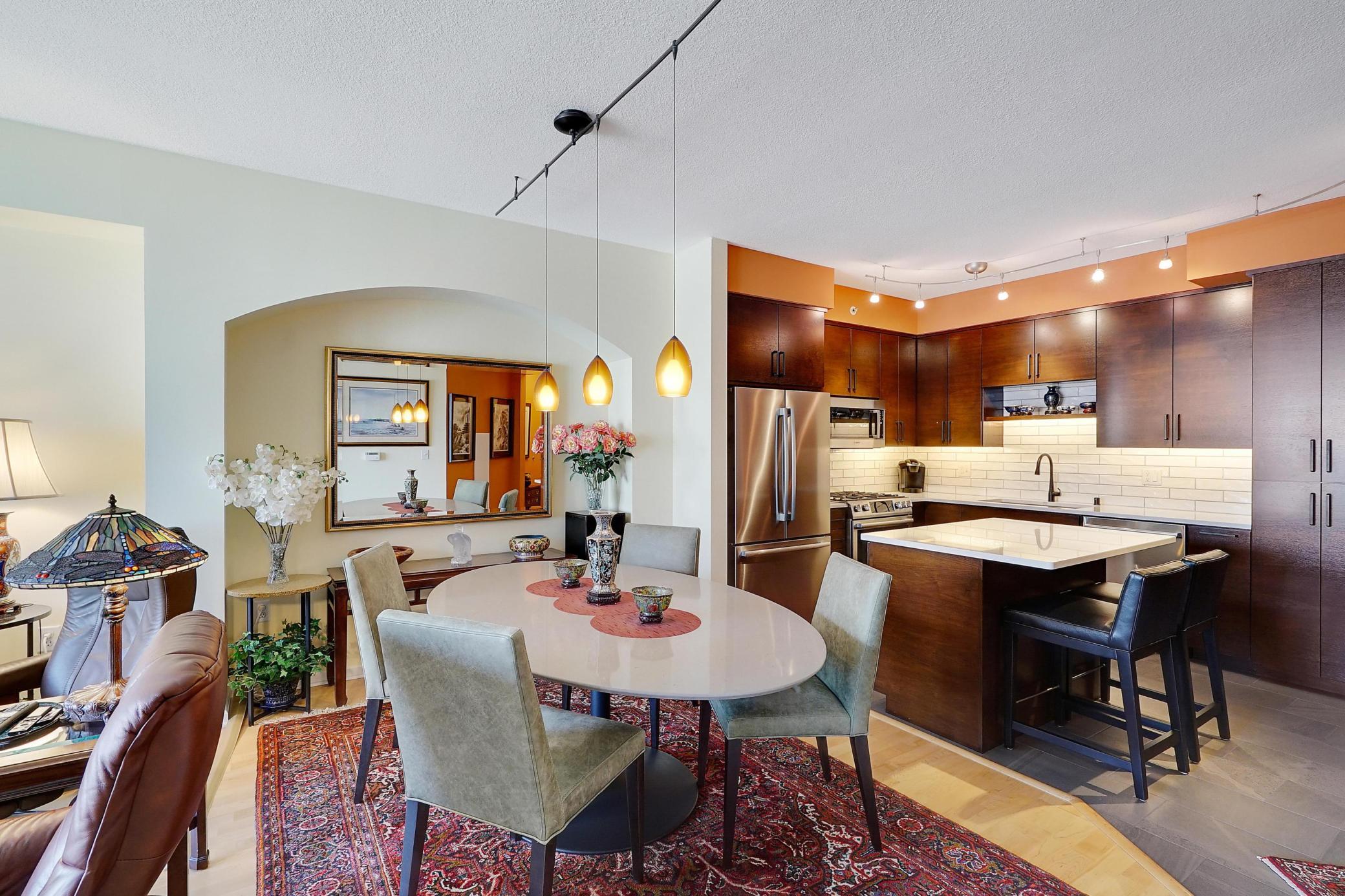 500 E Grant Street Unit: 1709