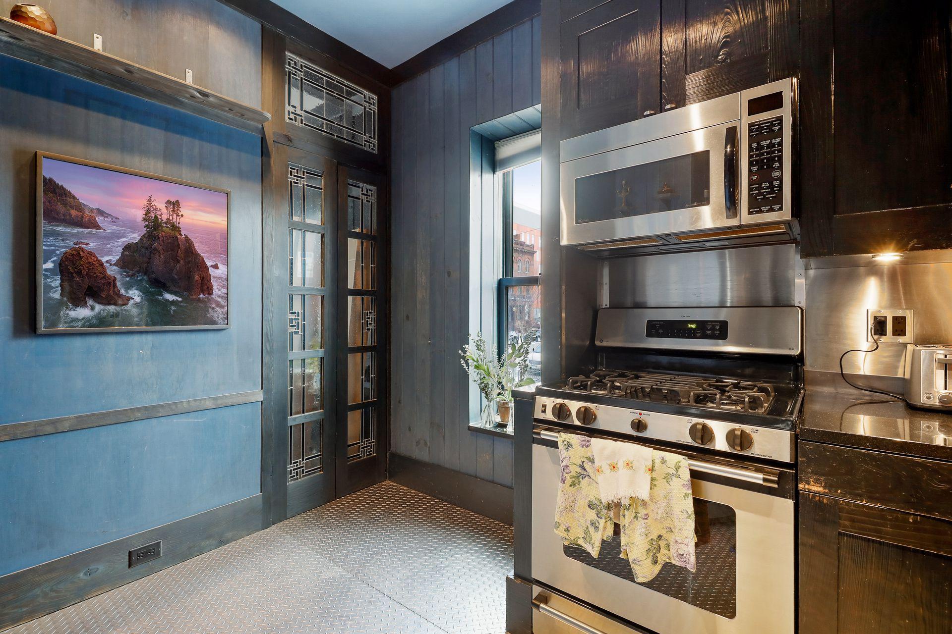 609 S 9th Street Unit: 1