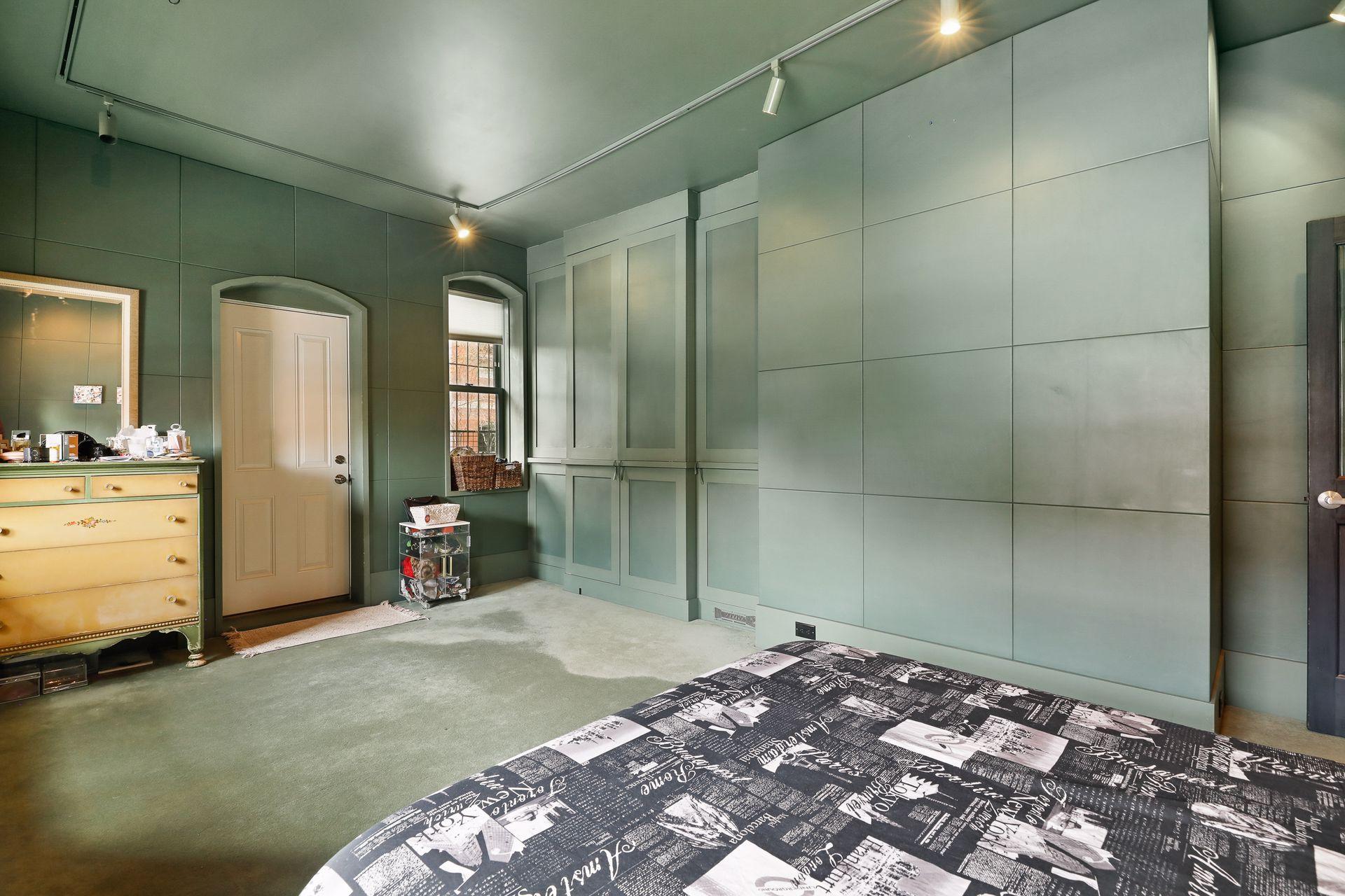 609 S 9th Street Unit: 1