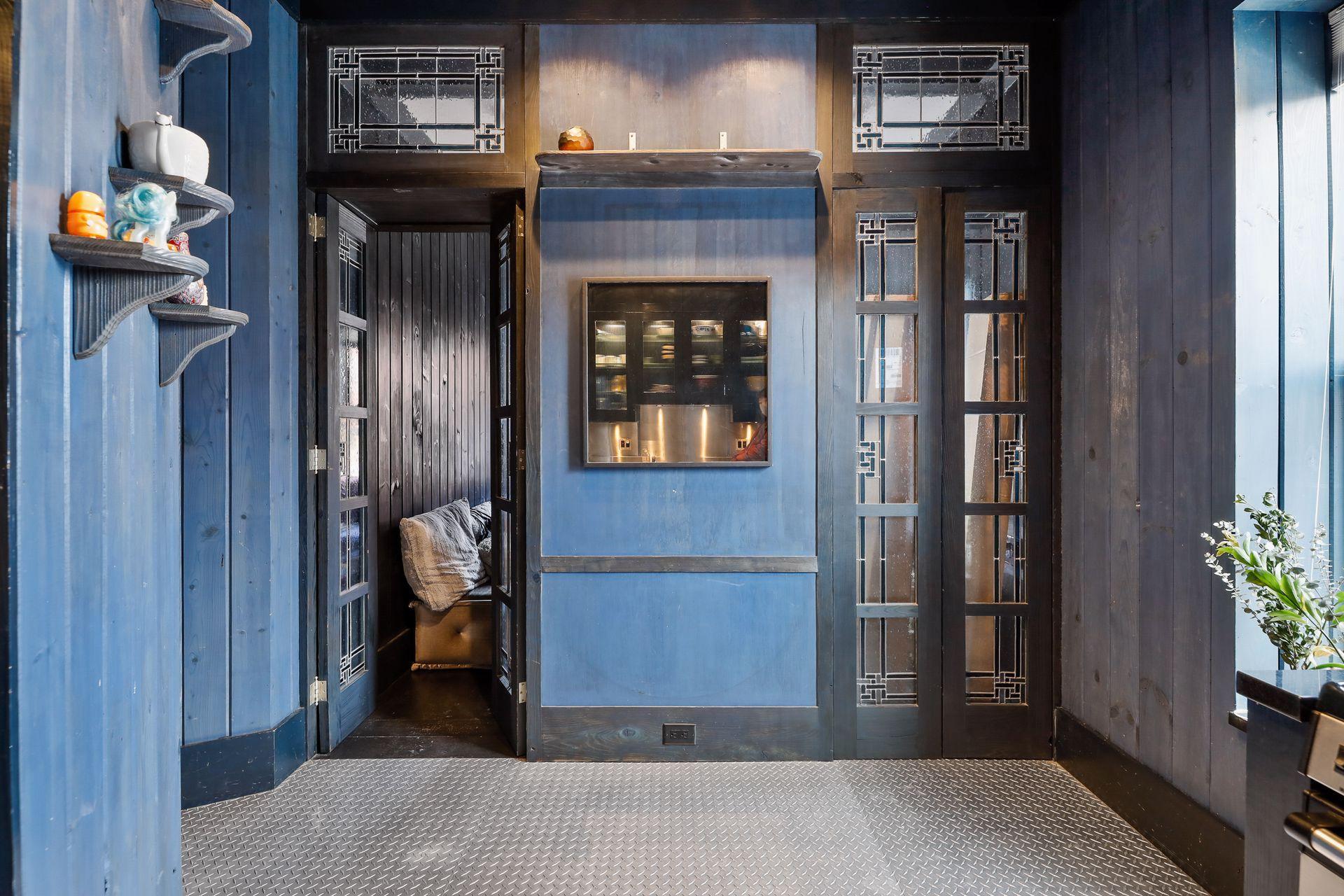 609 S 9th Street Unit: 1