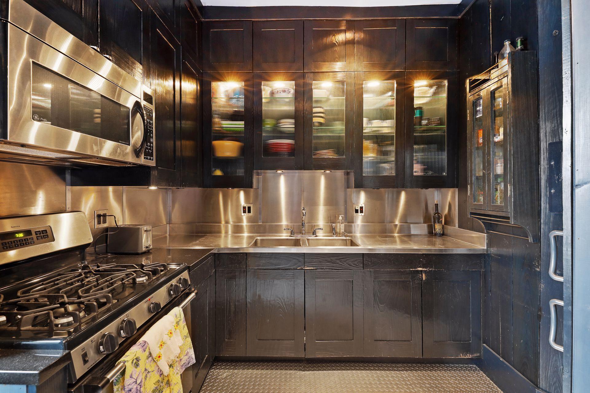 609 S 9th Street Unit: 1