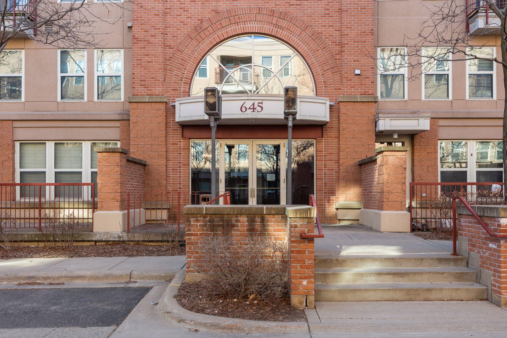 645 N 1st Street Unit: 105