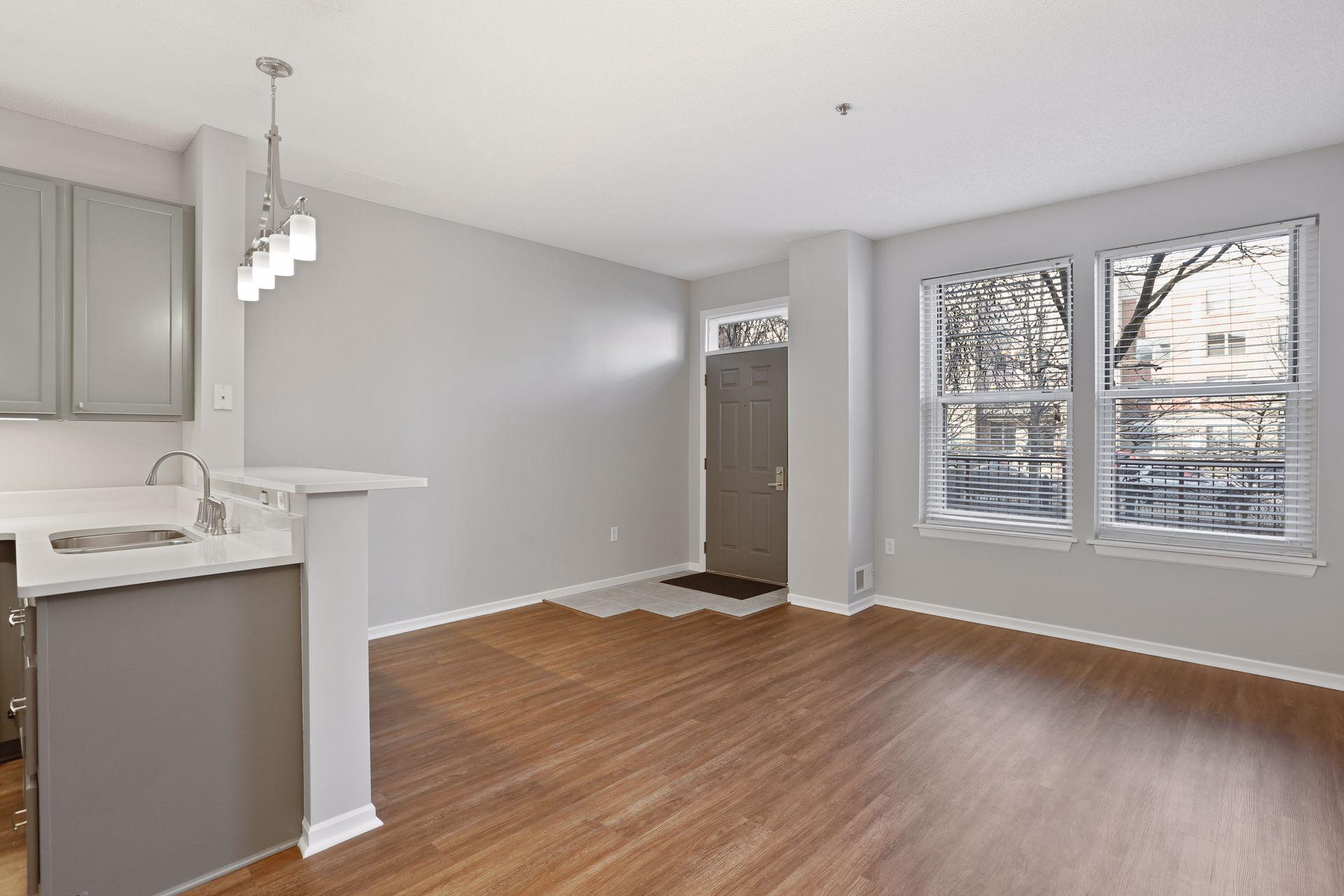 645 N 1st Street Unit: 105