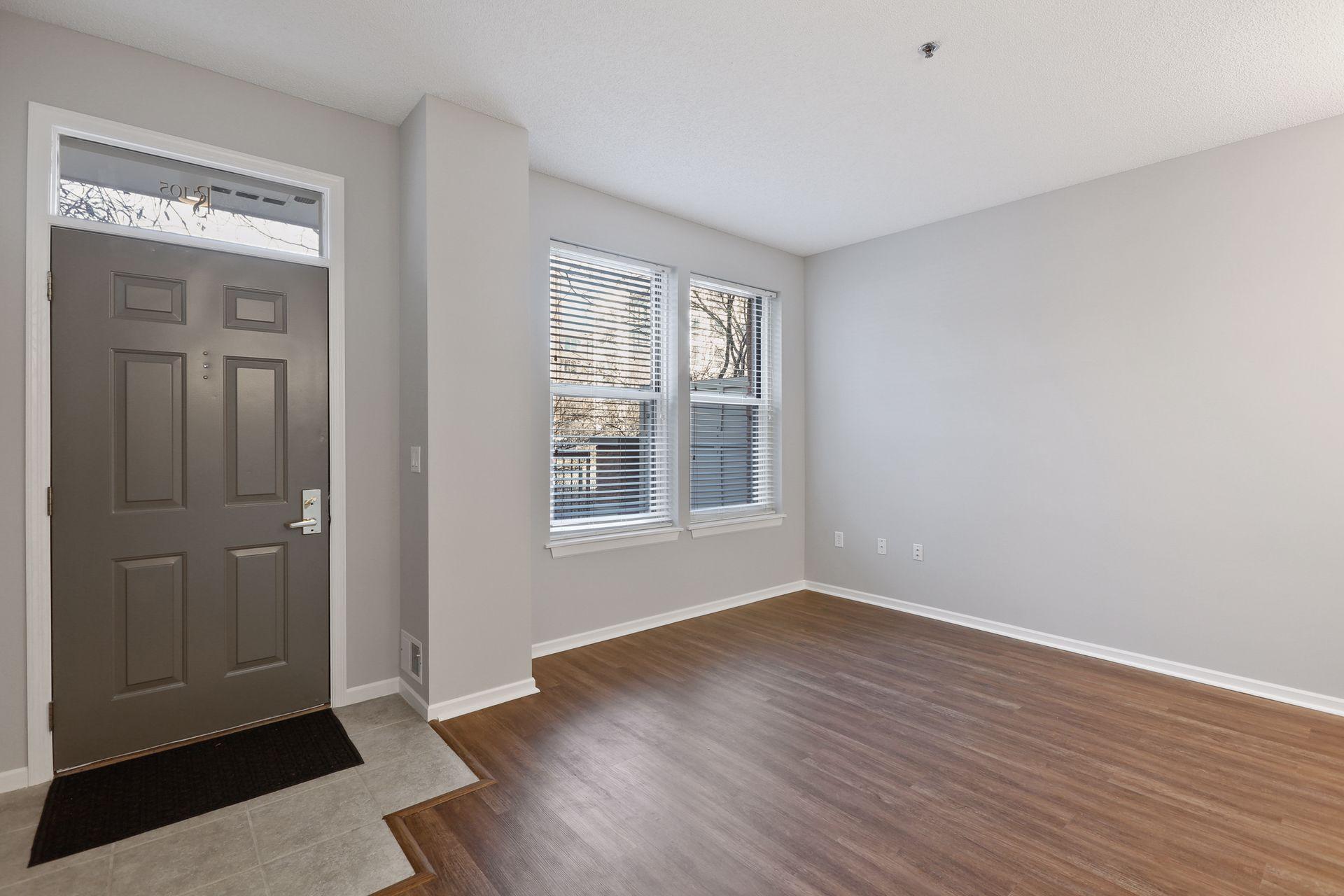 645 N 1st Street Unit: 105