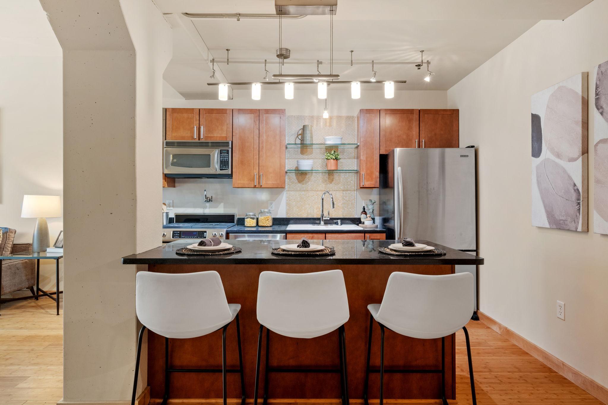 521 2nd Street SE Unit: 102