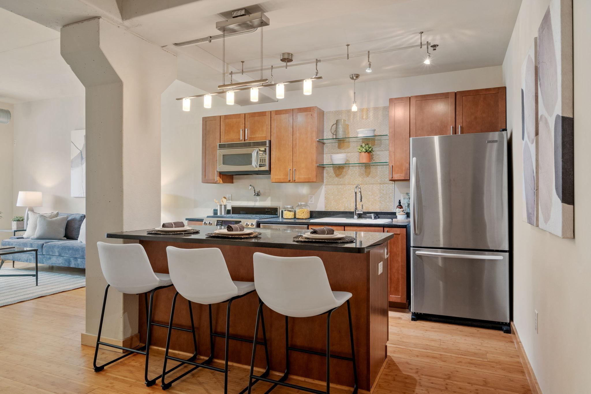 521 2nd Street SE Unit: 102