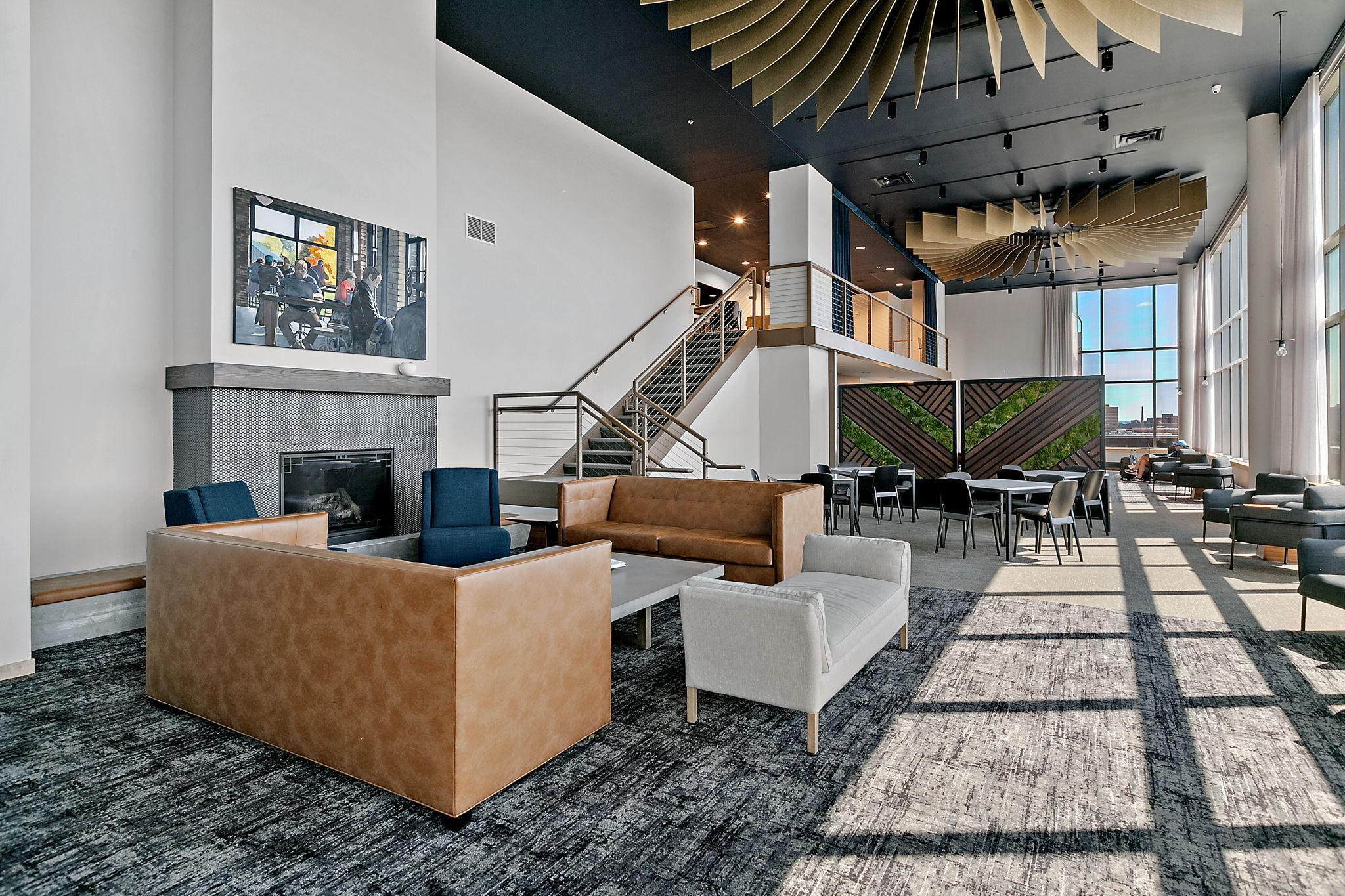 215 10th Avenue S Unit: 336