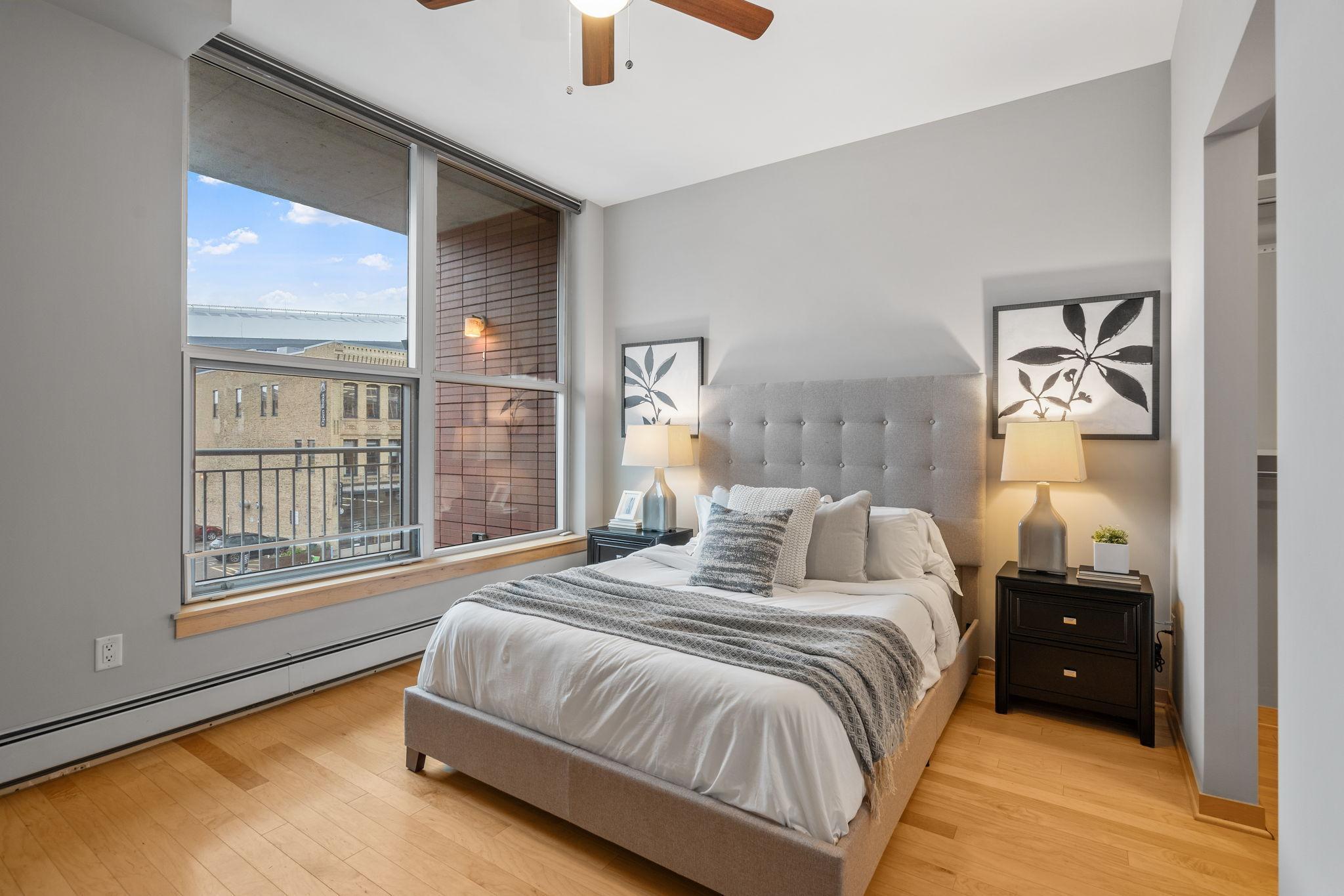 215 10th Avenue S Unit: 336