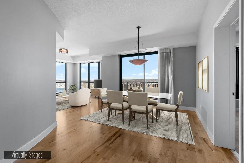 100 3rd Avenue S Unit: 2103