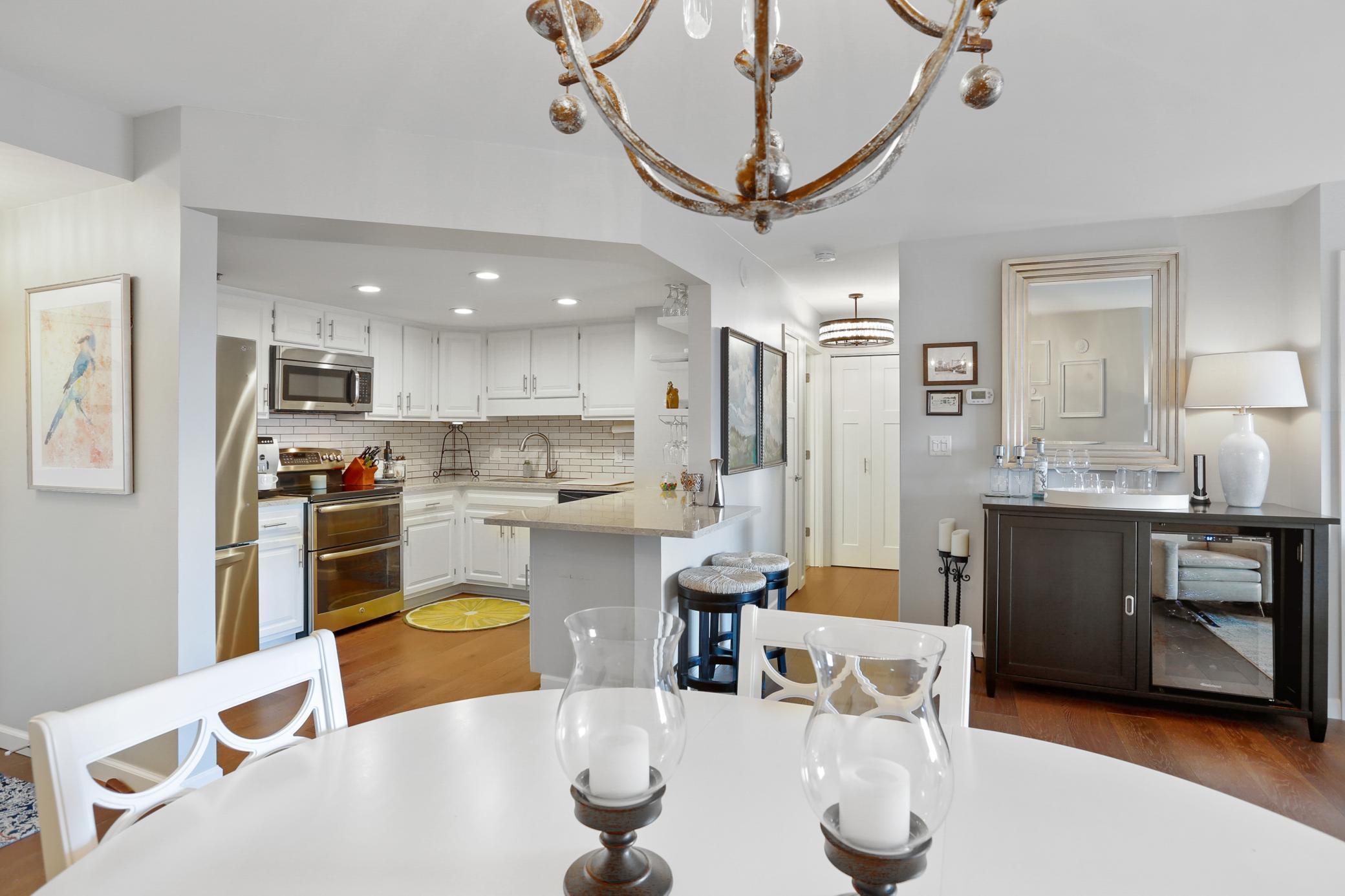 20 2nd Street NE Unit: P2705