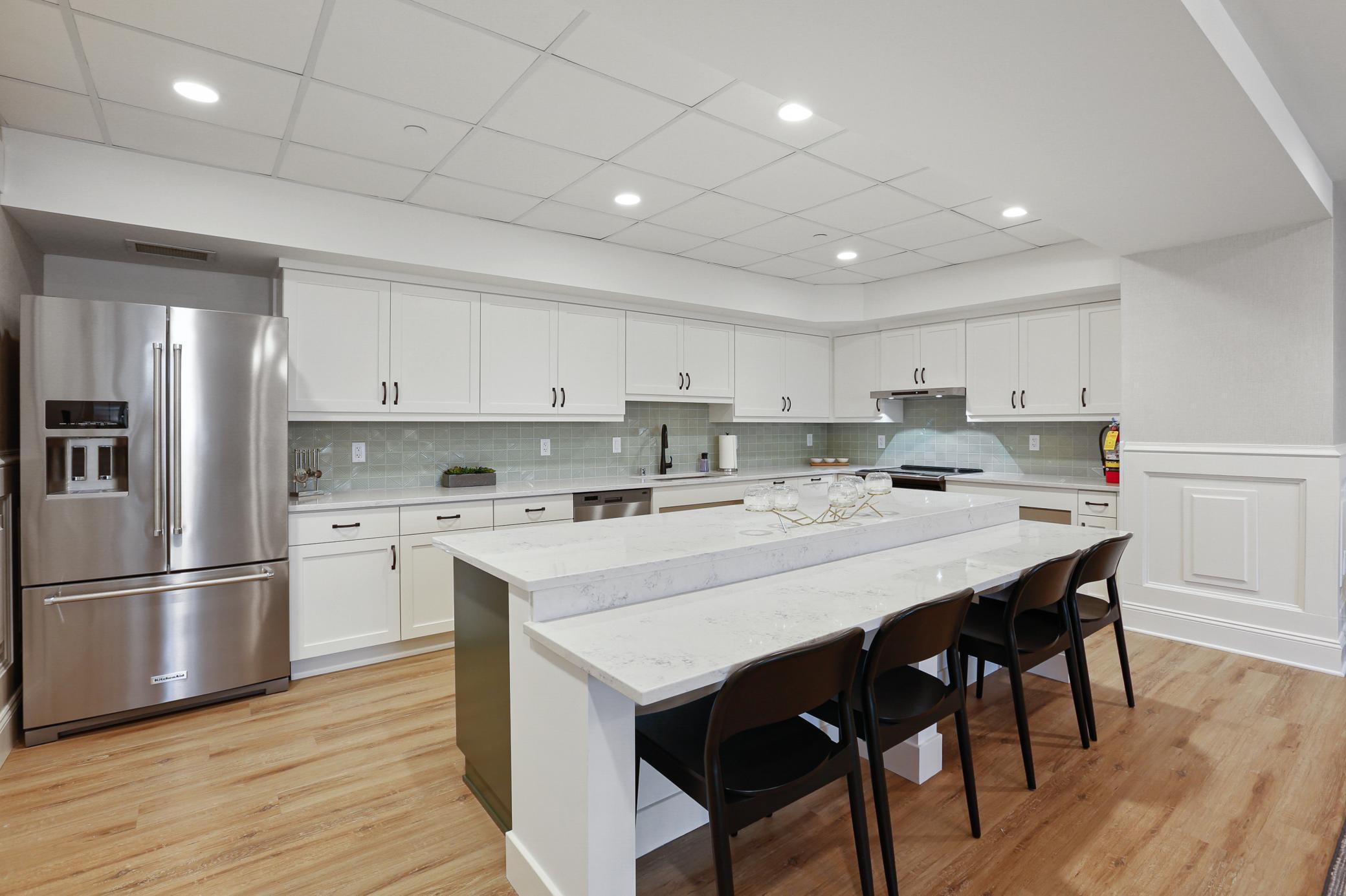 20 2nd Street NE Unit: P2705