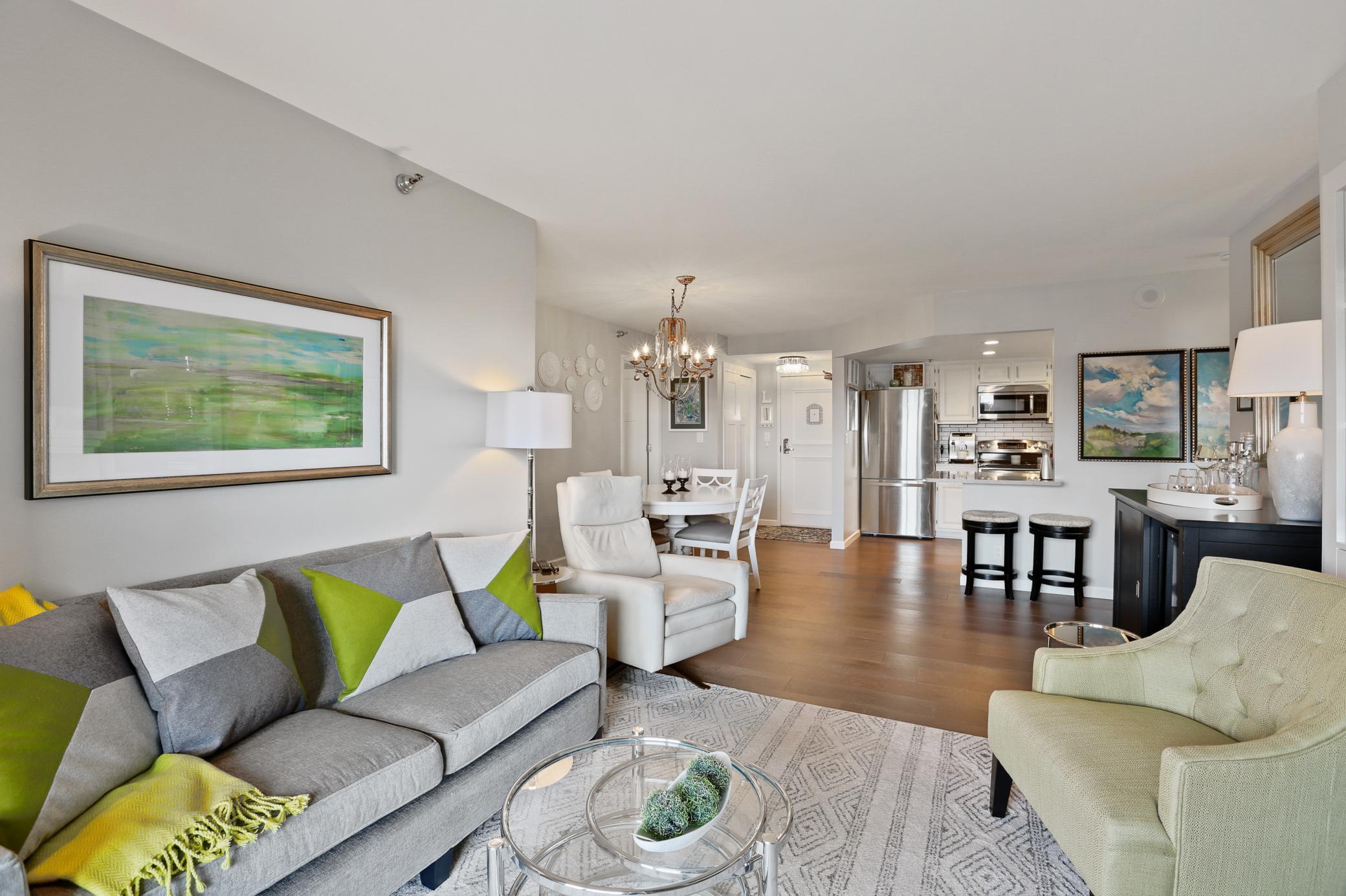 20 2nd Street NE Unit: P2705