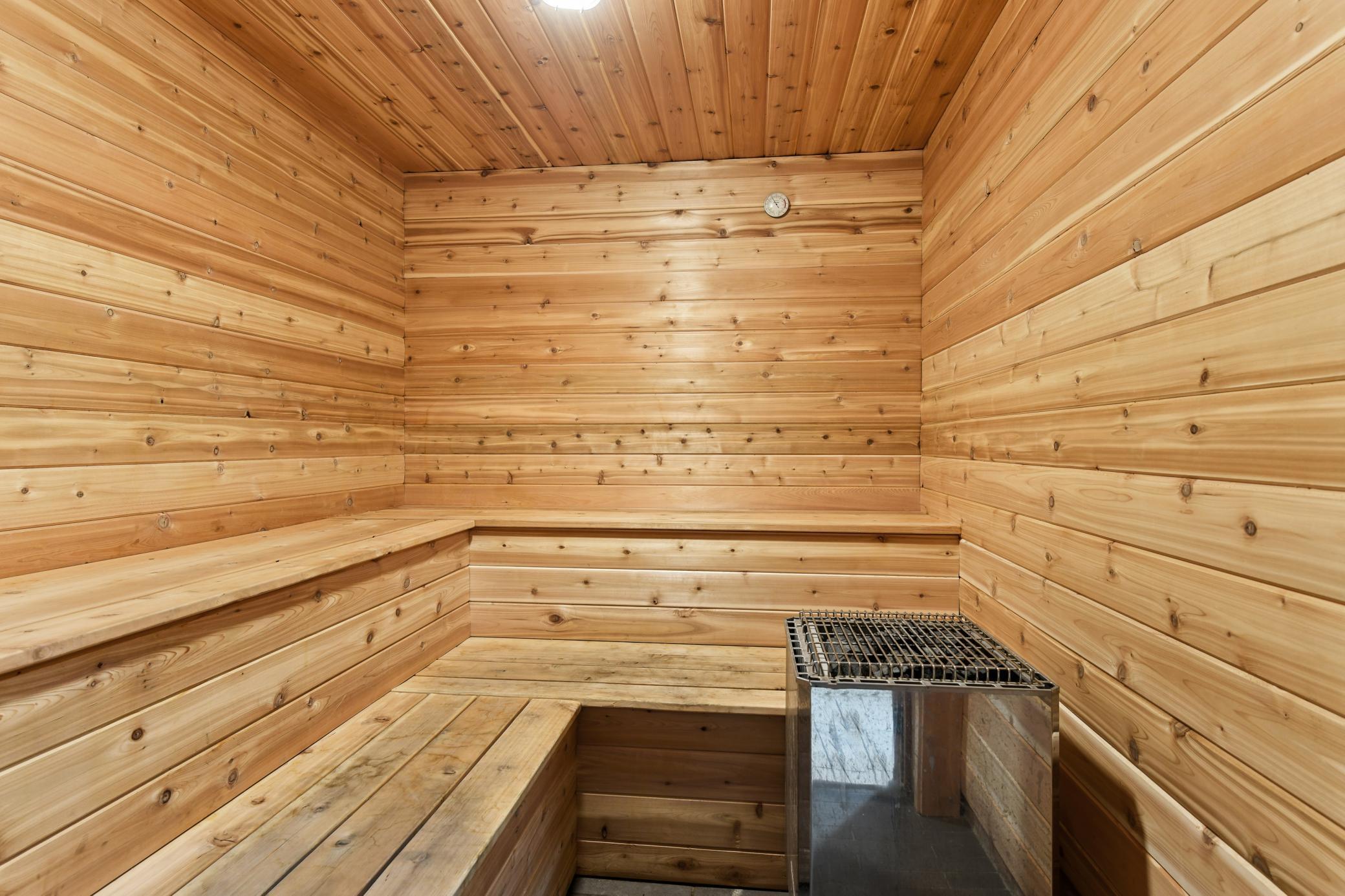 20 2nd Street NE Unit: P2705