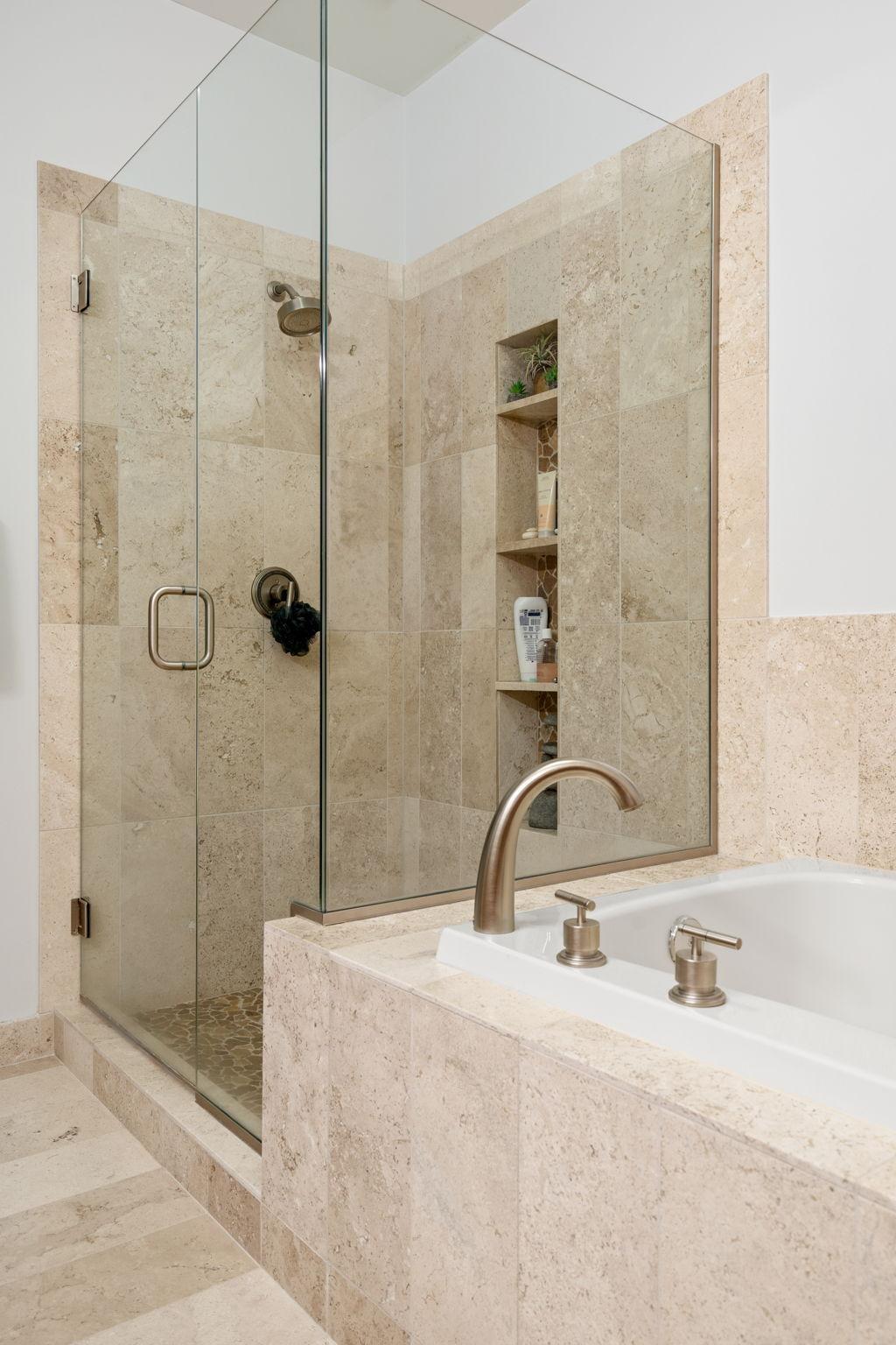 150 2nd Street NE Unit: B614