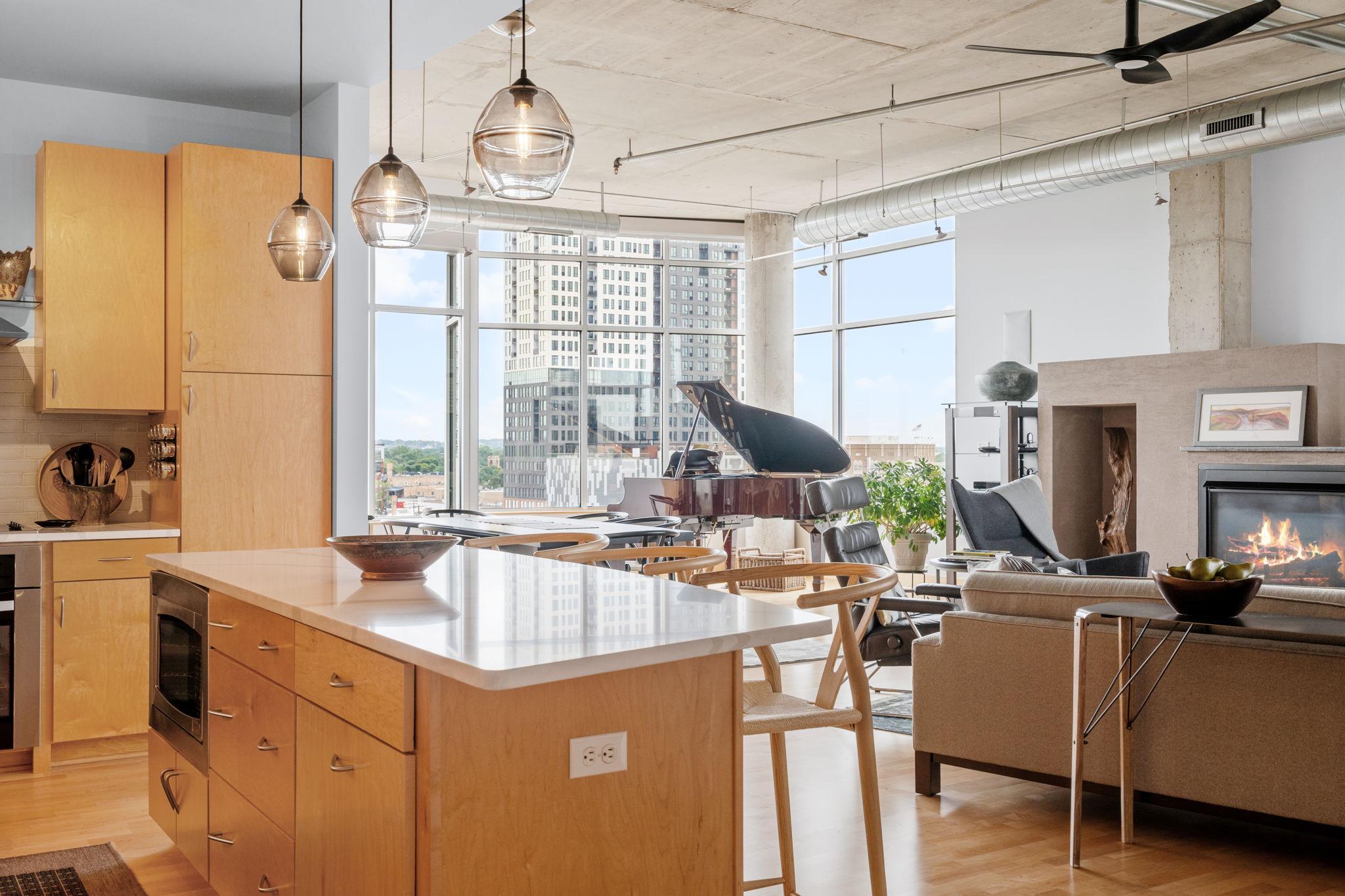 150 2nd Street NE Unit: B614