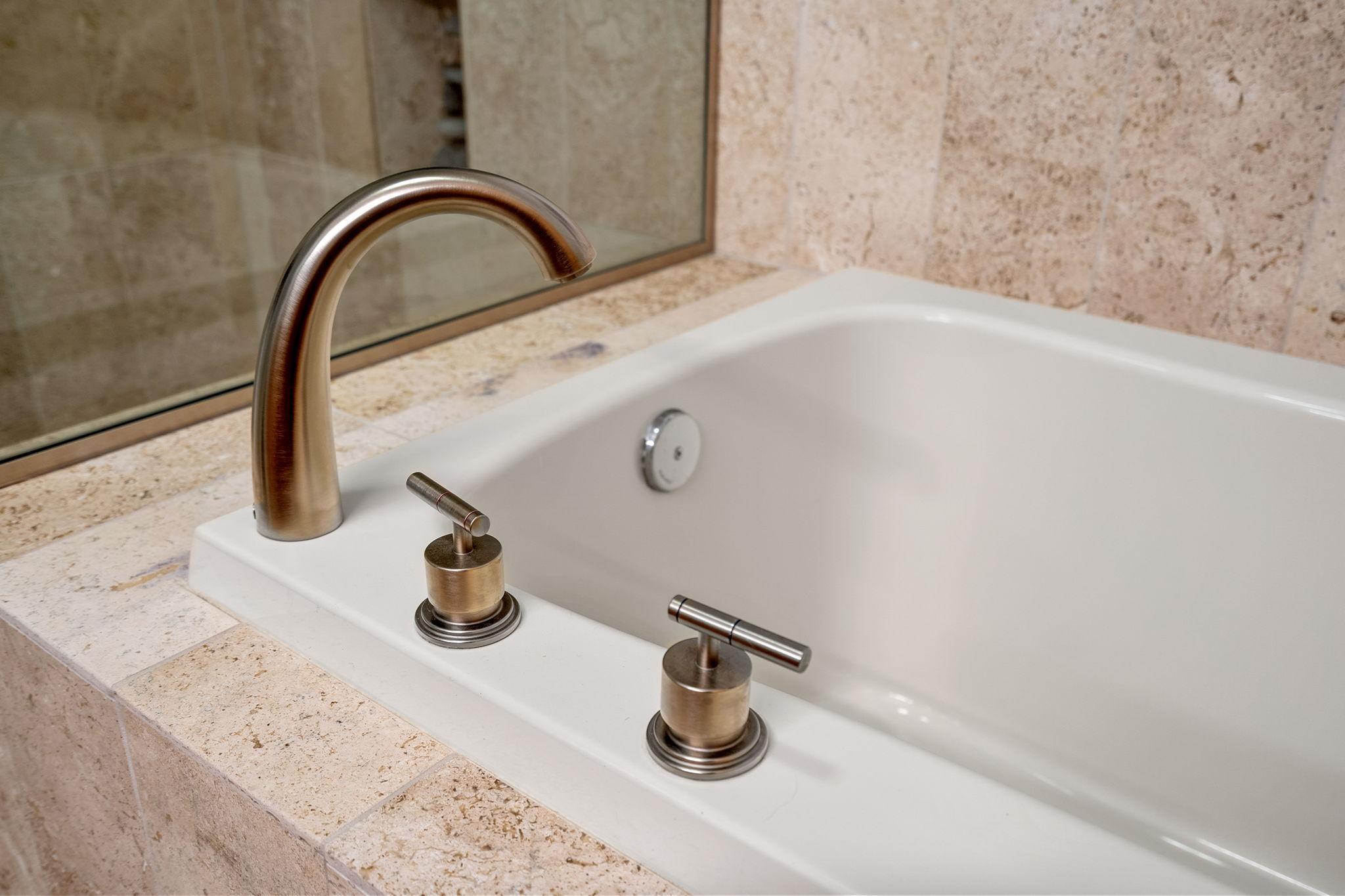 150 2nd Street NE Unit: B614