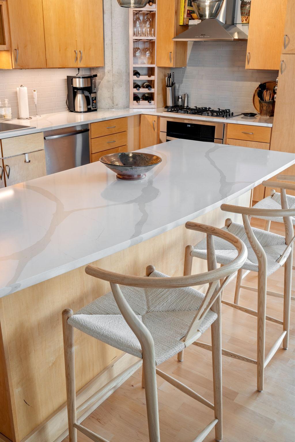 150 2nd Street NE Unit: B614