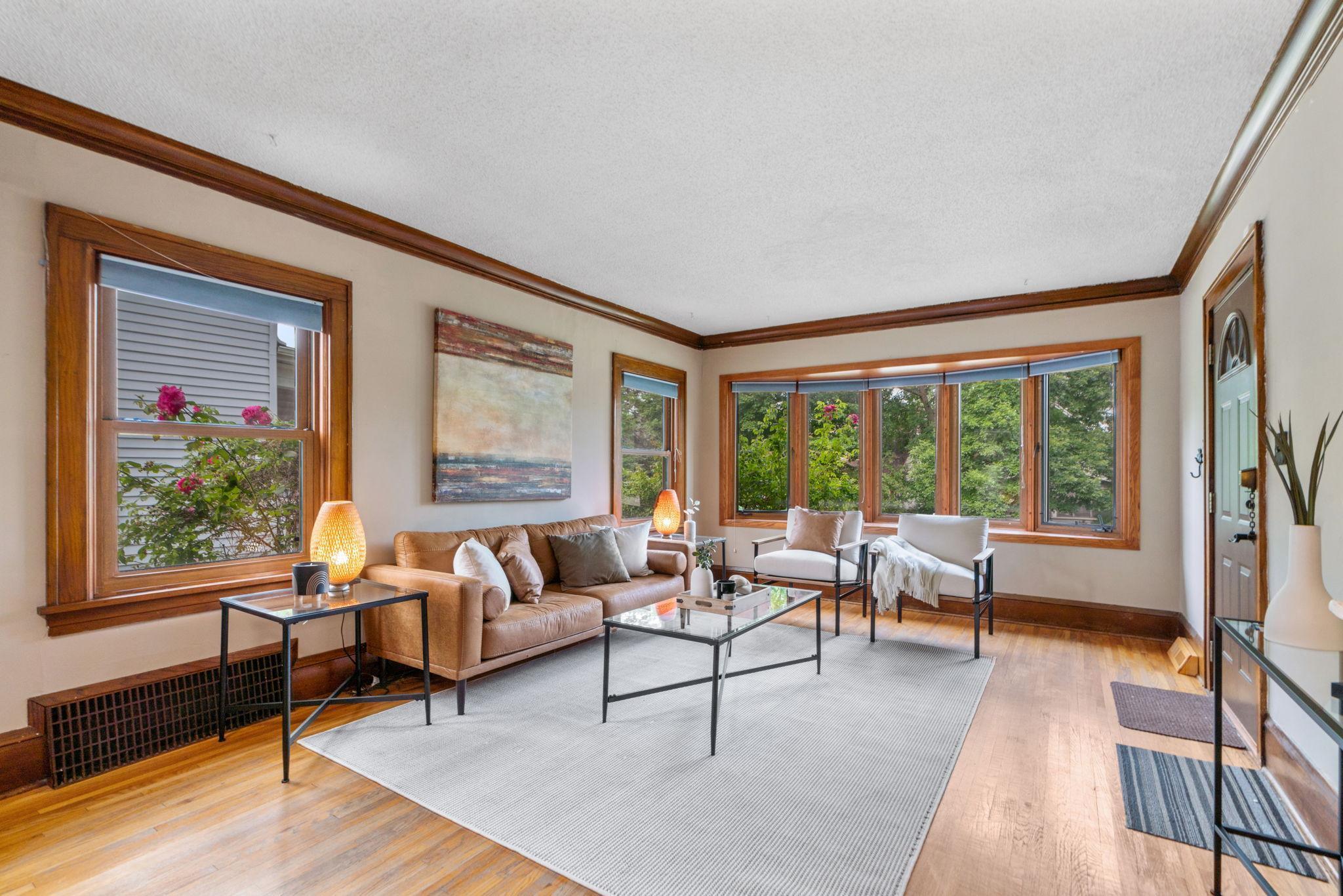 2643 Buchanan Street NE