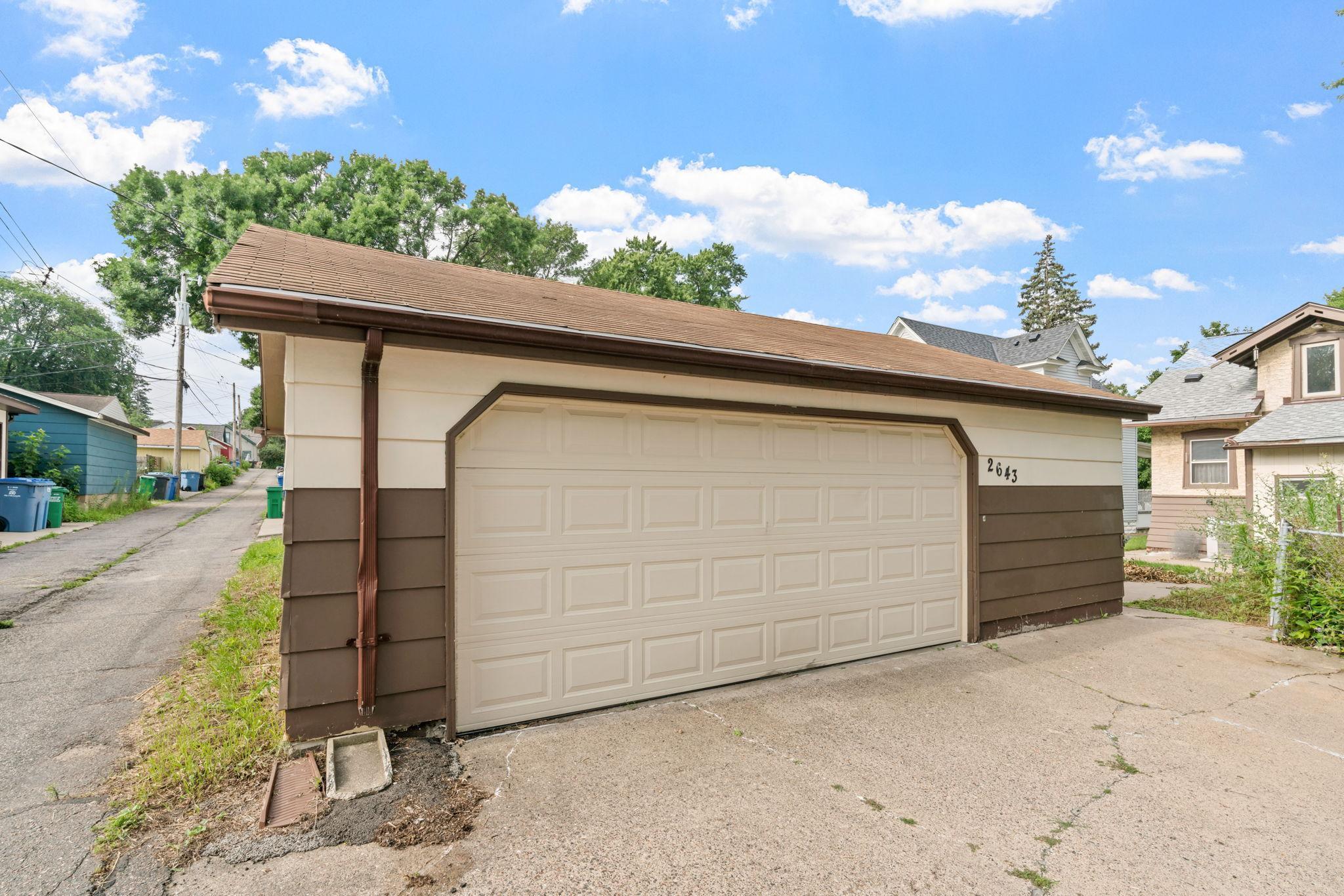 2643 Buchanan Street NE