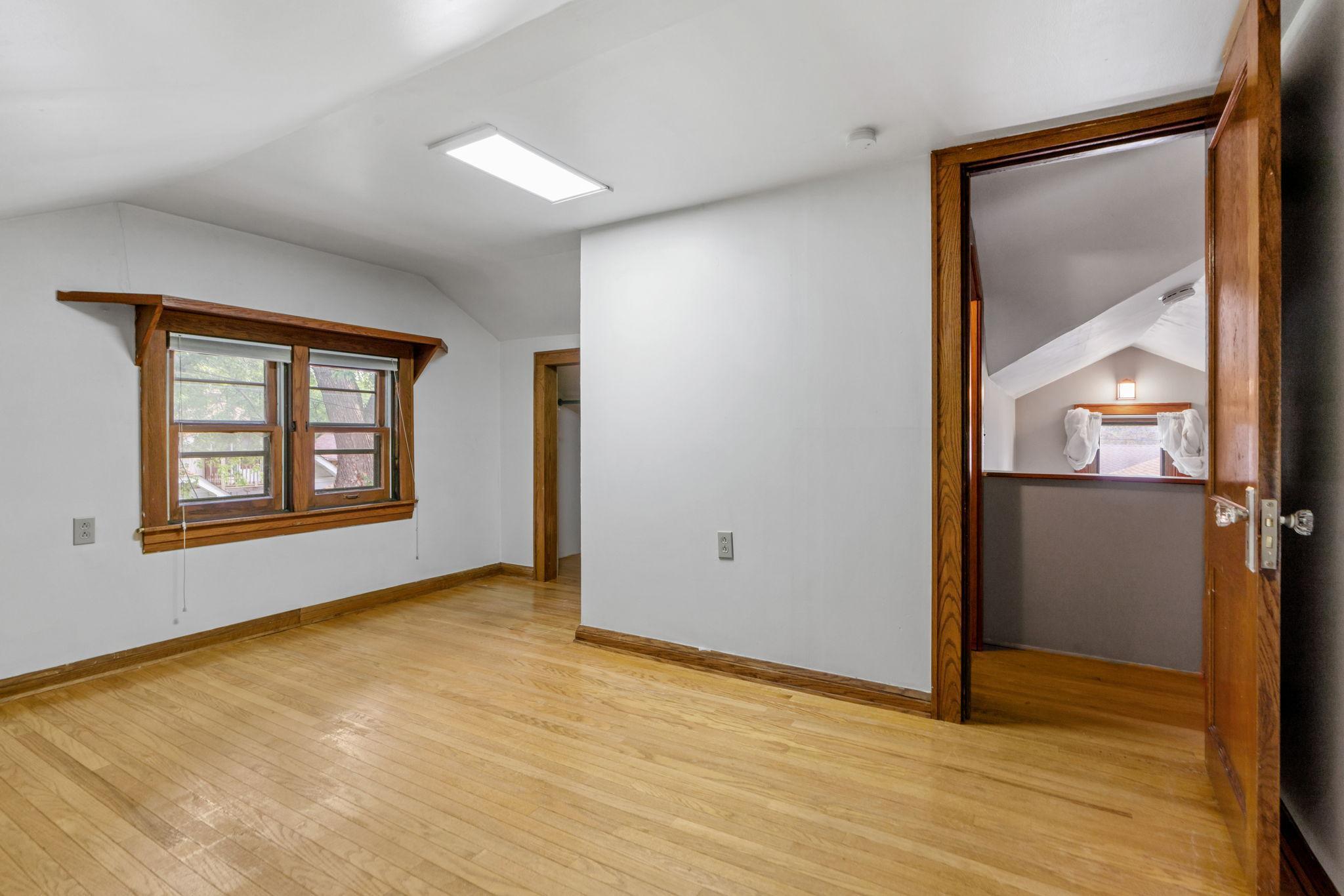 2643 Buchanan Street NE