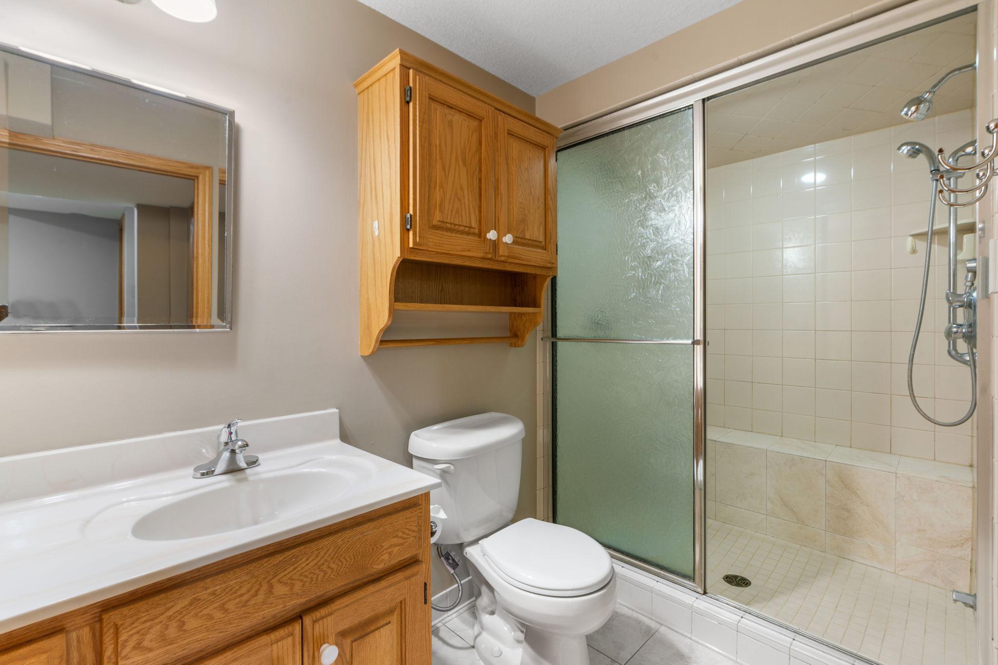 2643 Buchanan Street NE