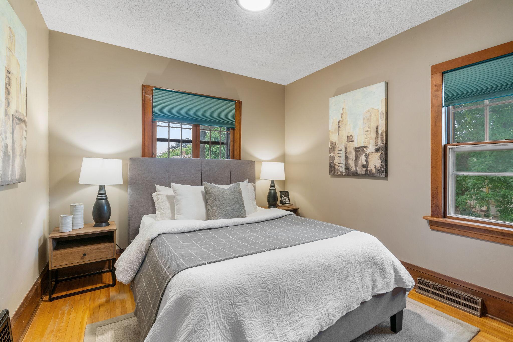 2643 Buchanan Street NE