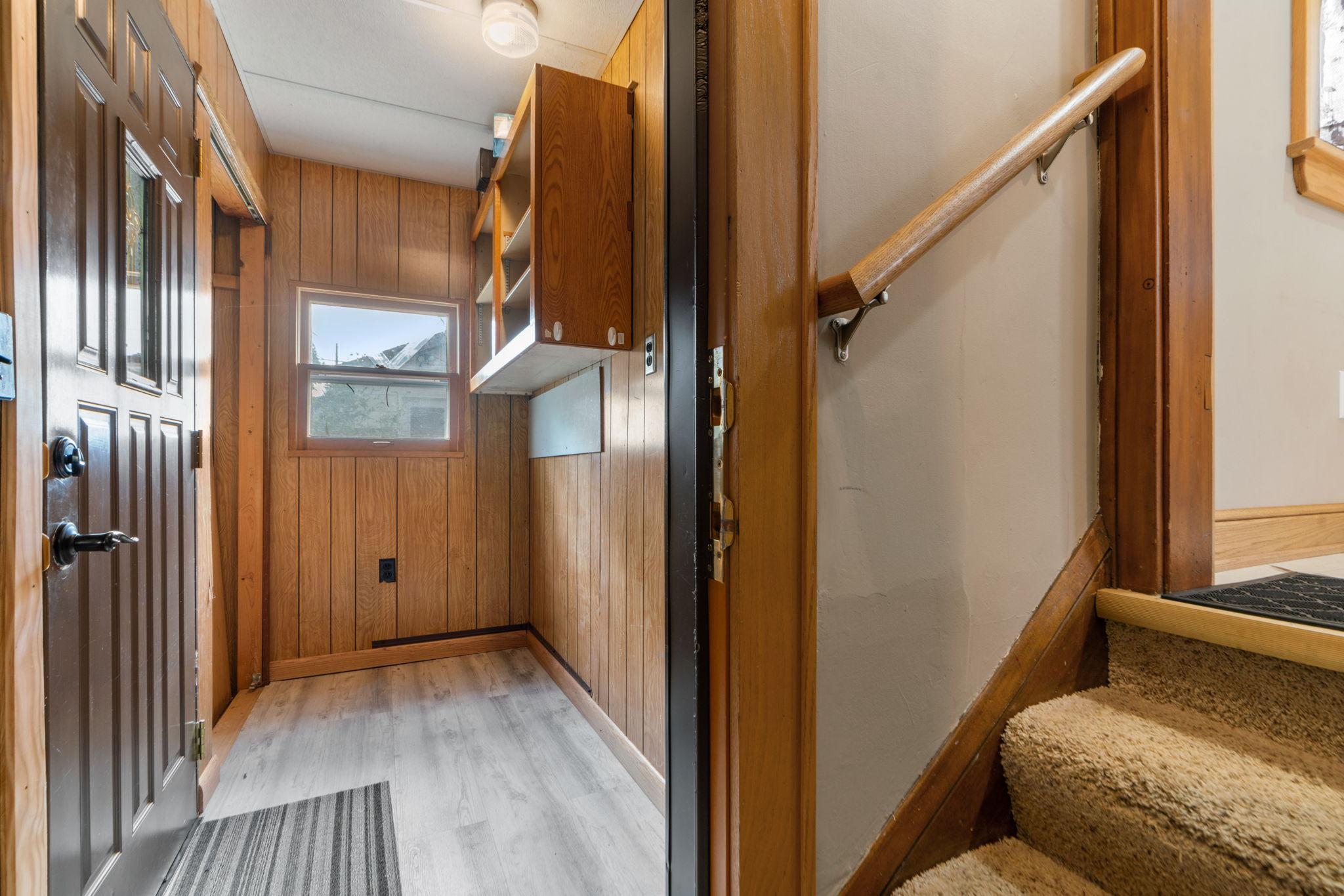 2643 Buchanan Street NE