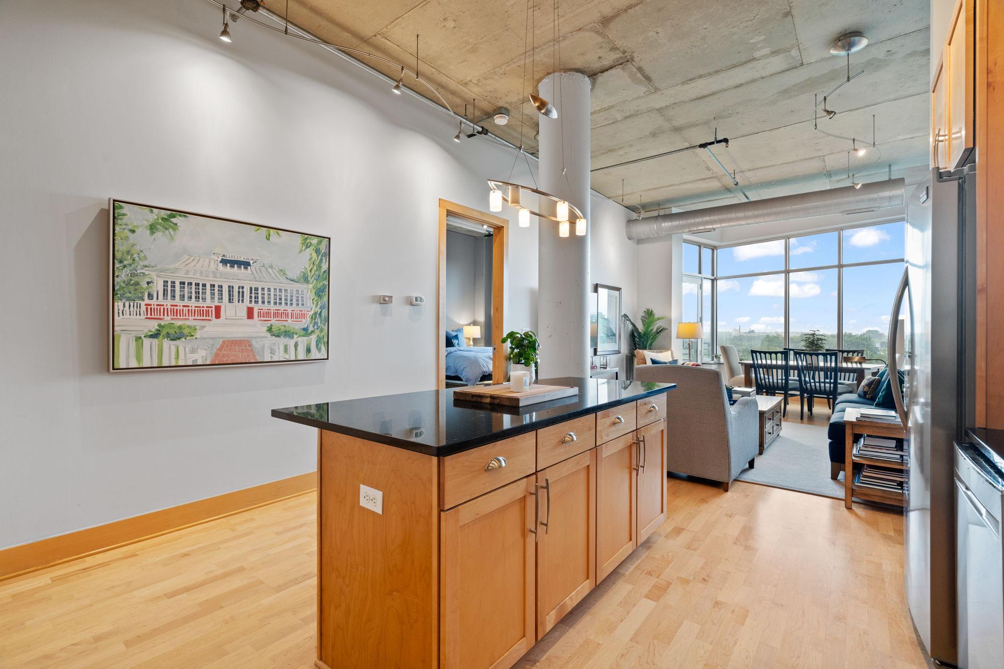 150 2nd Street NE Unit: B604