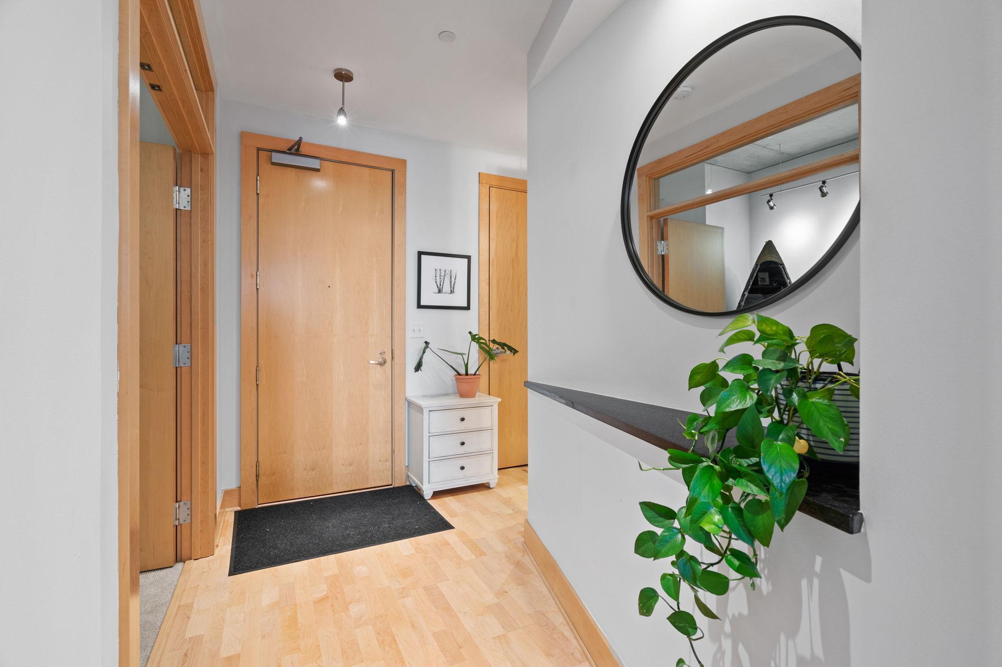 150 2nd Street NE Unit: B604