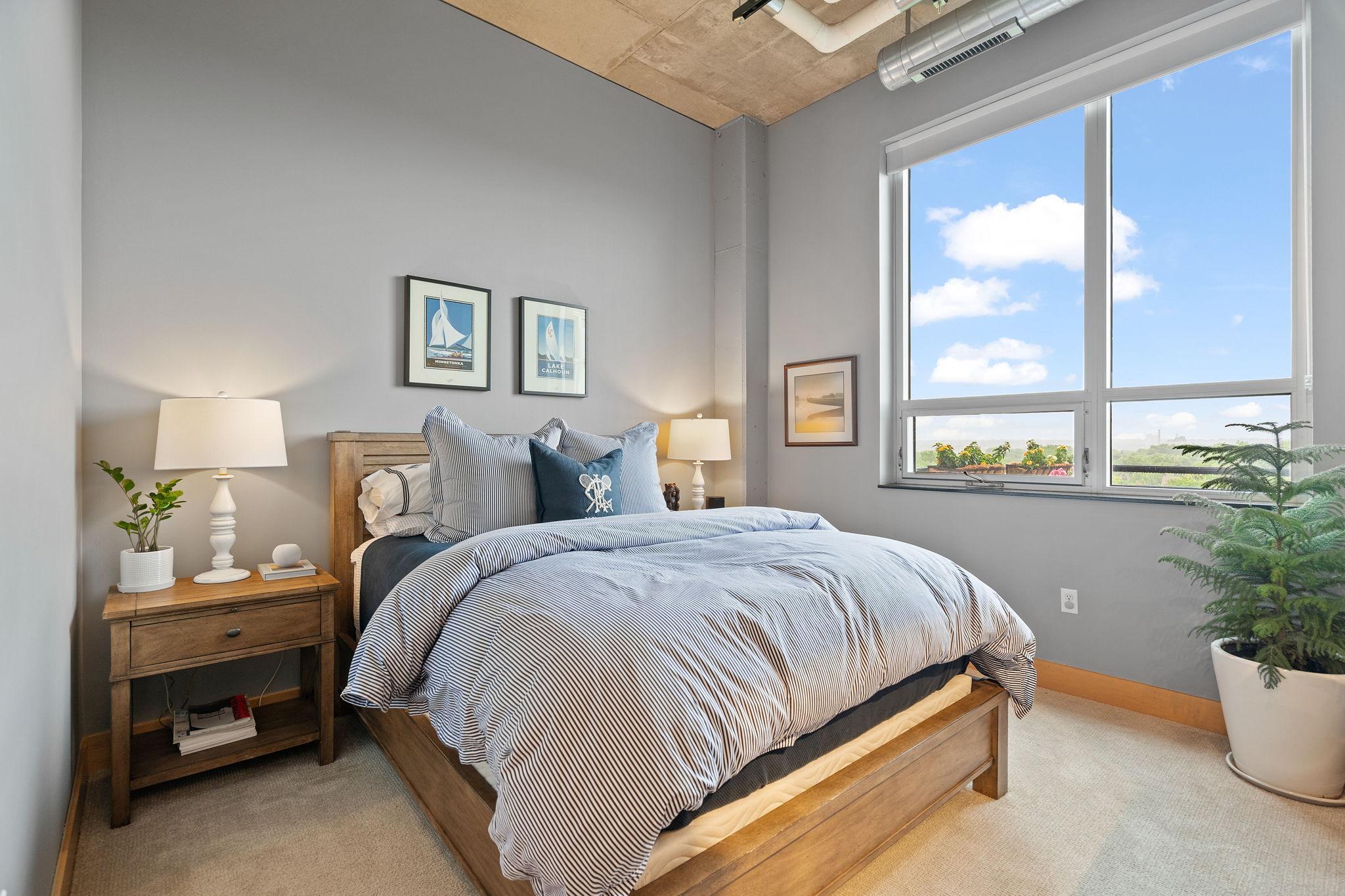 150 2nd Street NE Unit: B604