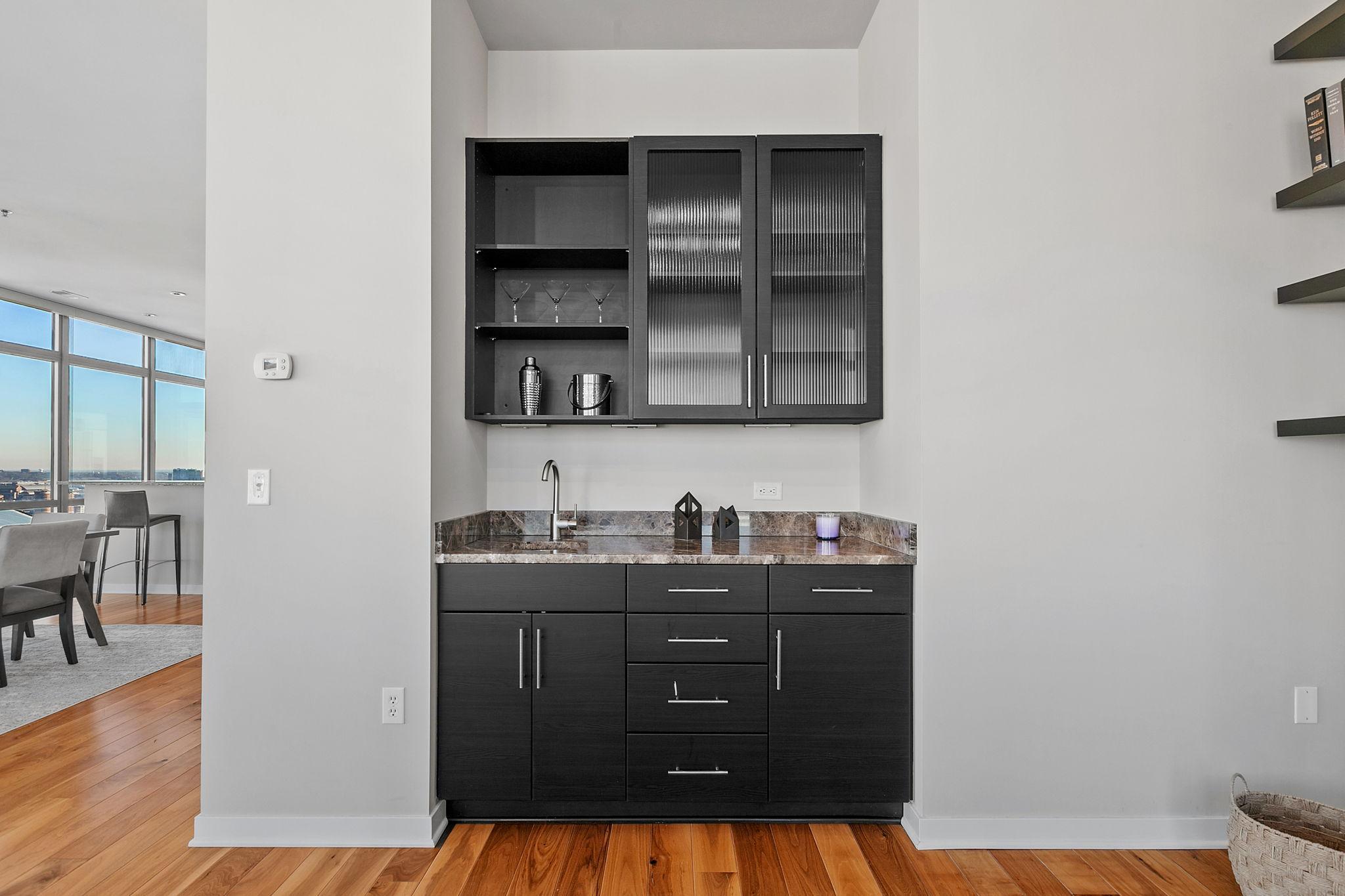 929 Portland Avenue Unit: 2701