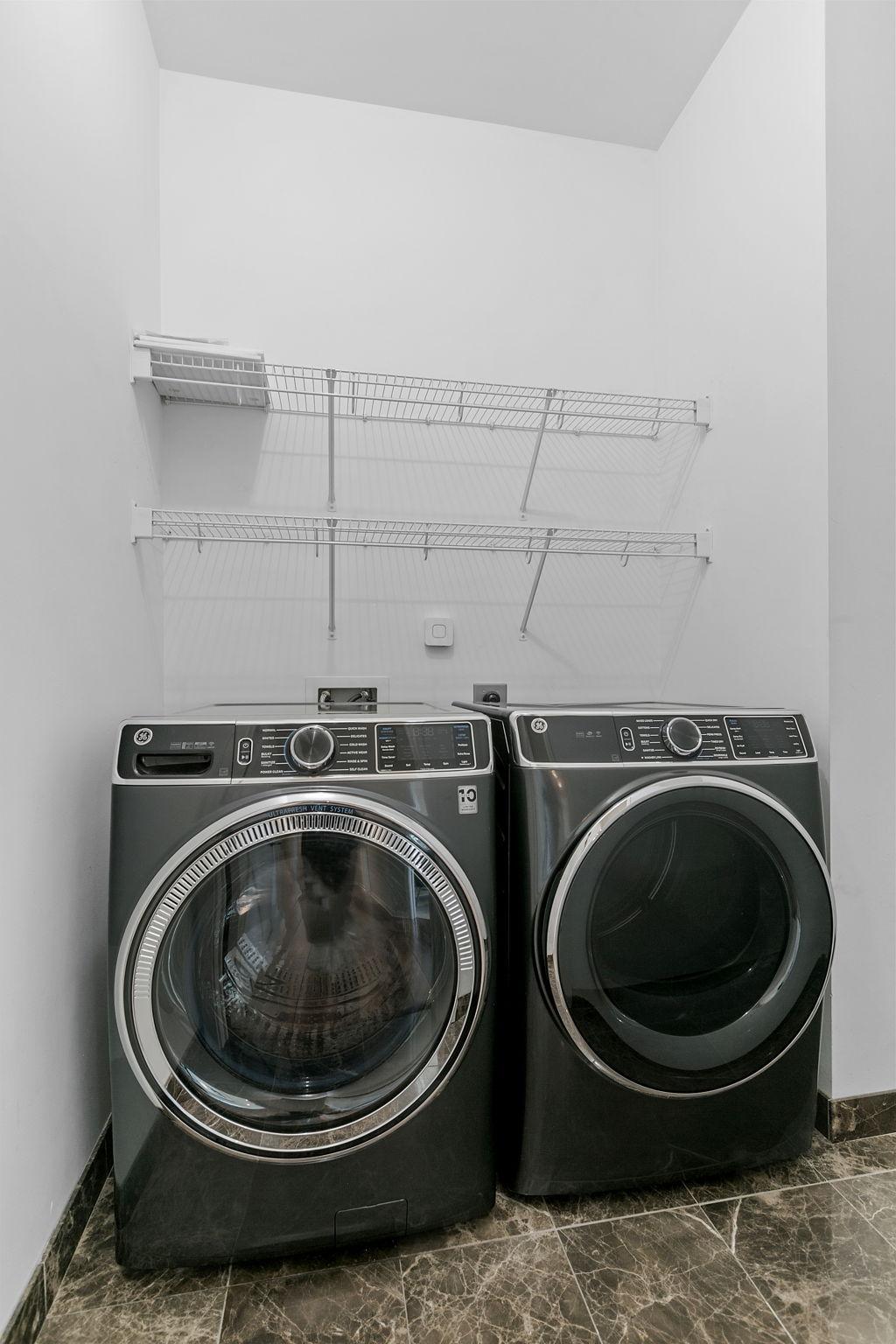 929 Portland Avenue Unit: 2701