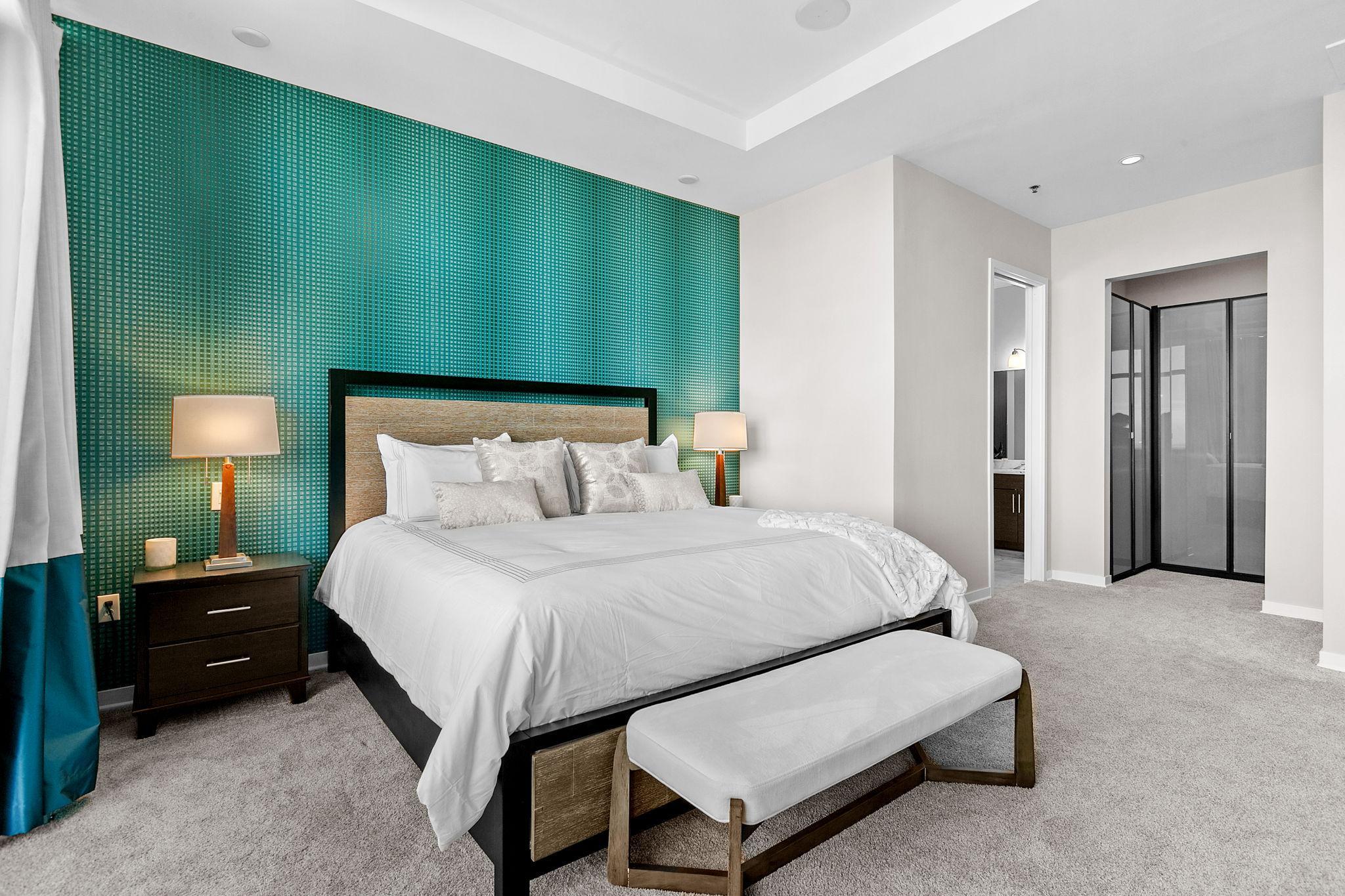 929 Portland Avenue Unit: 2701