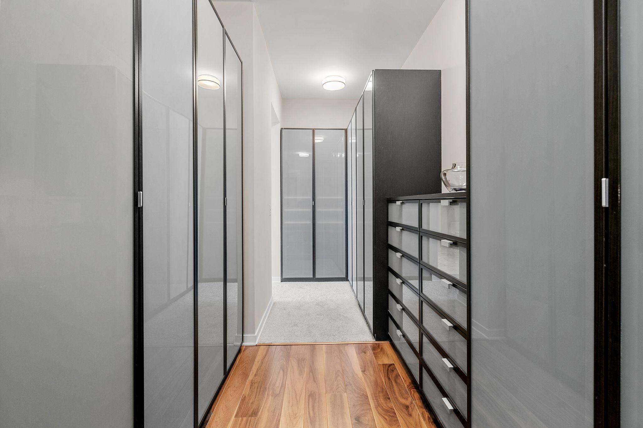 929 Portland Avenue Unit: 2701