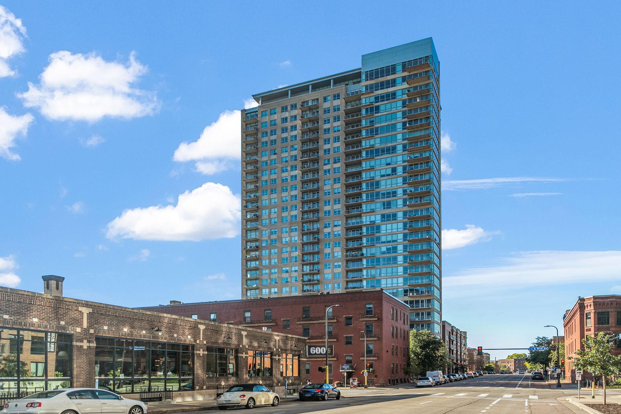 929 Portland Avenue Unit: 2701