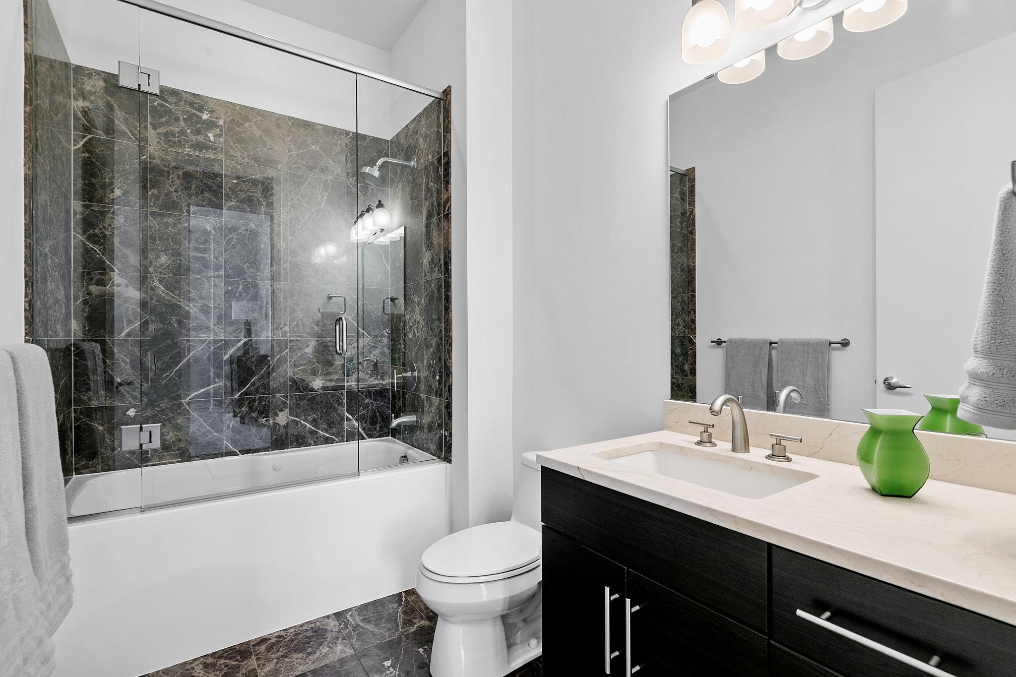 929 Portland Avenue Unit: 2701