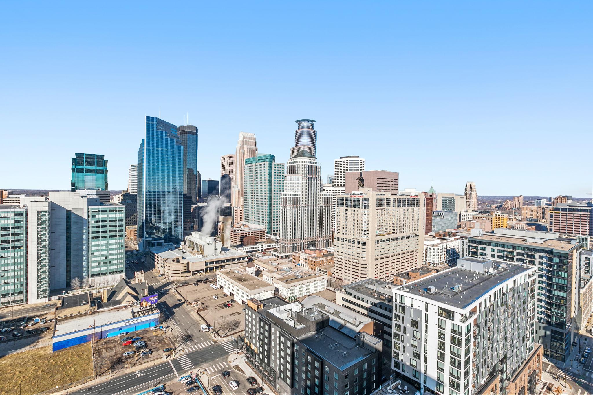 929 Portland Avenue Unit: 2701