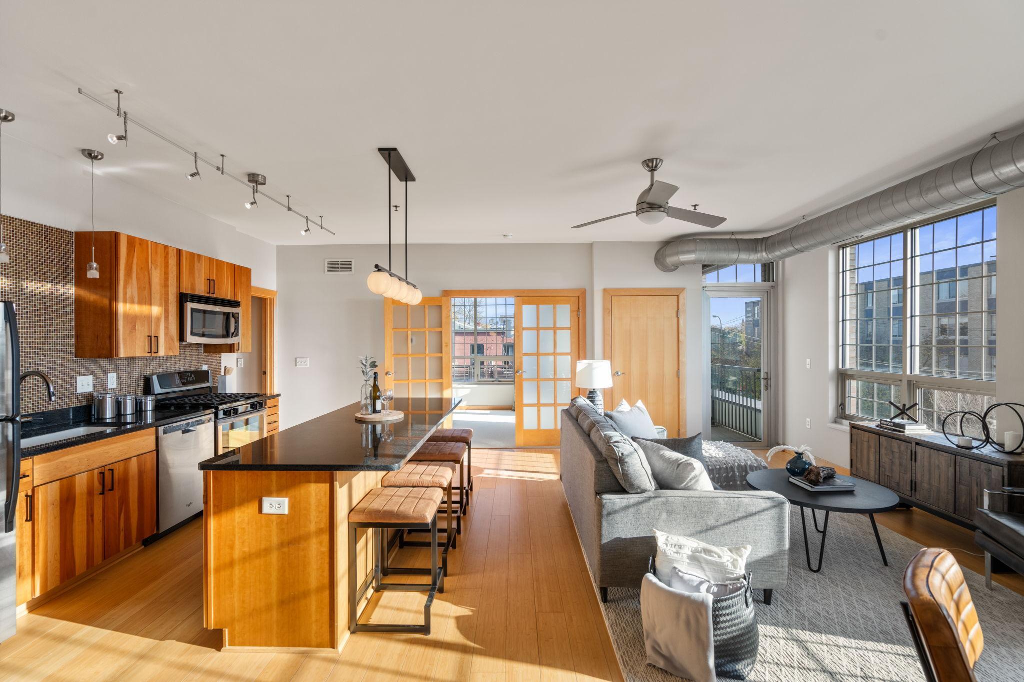 521 2nd Street SE Unit: 416