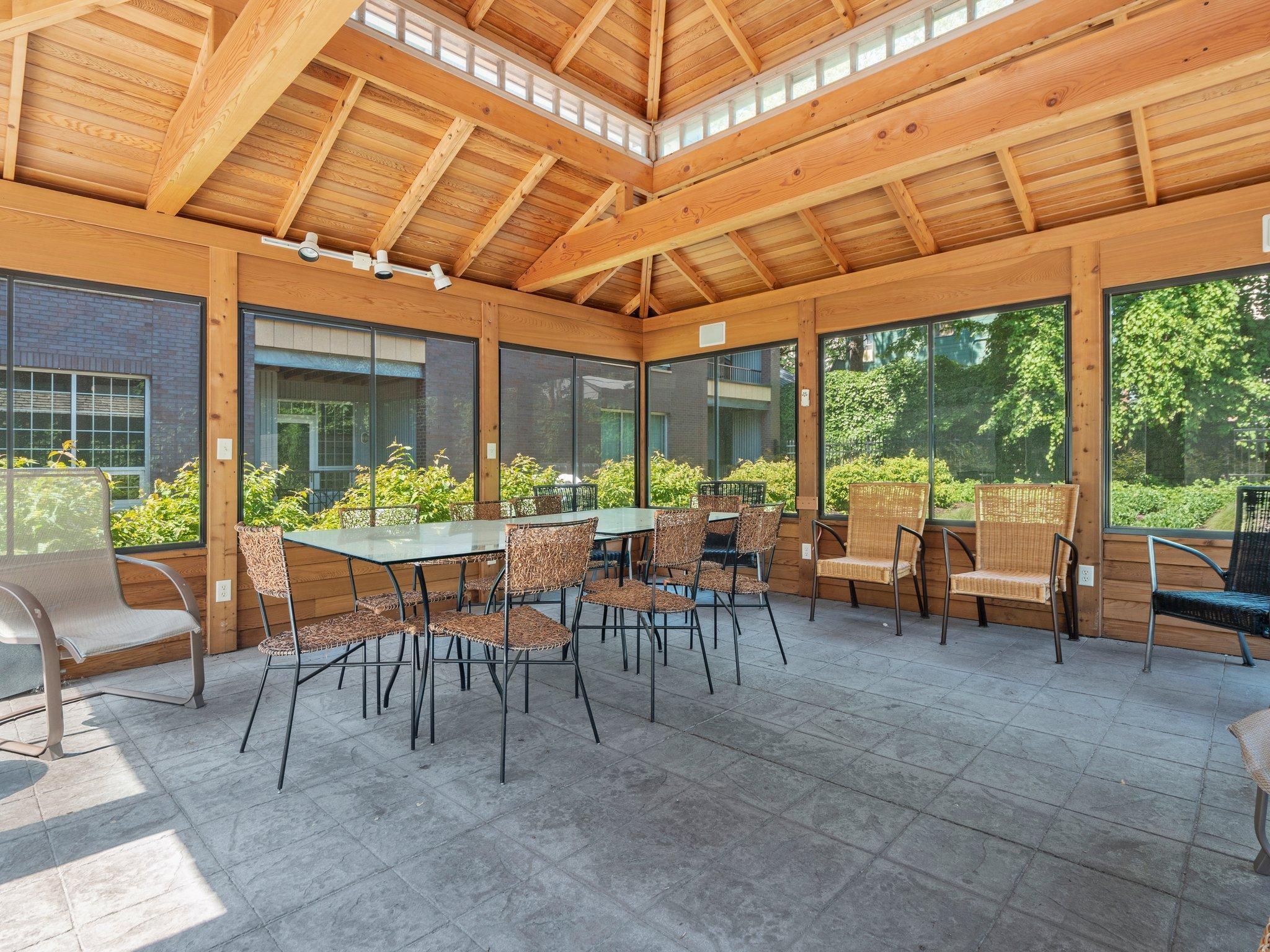 521 2nd Street SE Unit: 416