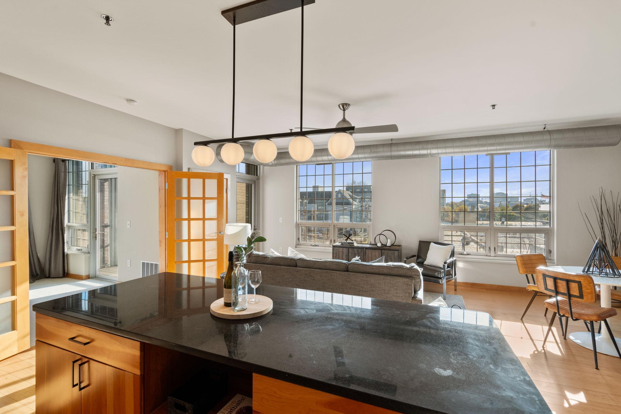 521 2nd Street SE Unit: 416