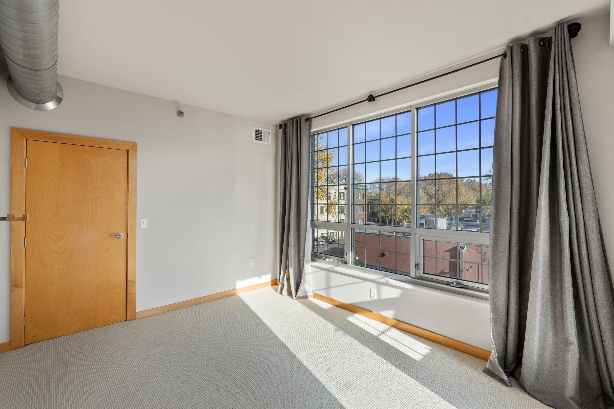 521 2nd Street SE Unit: 416