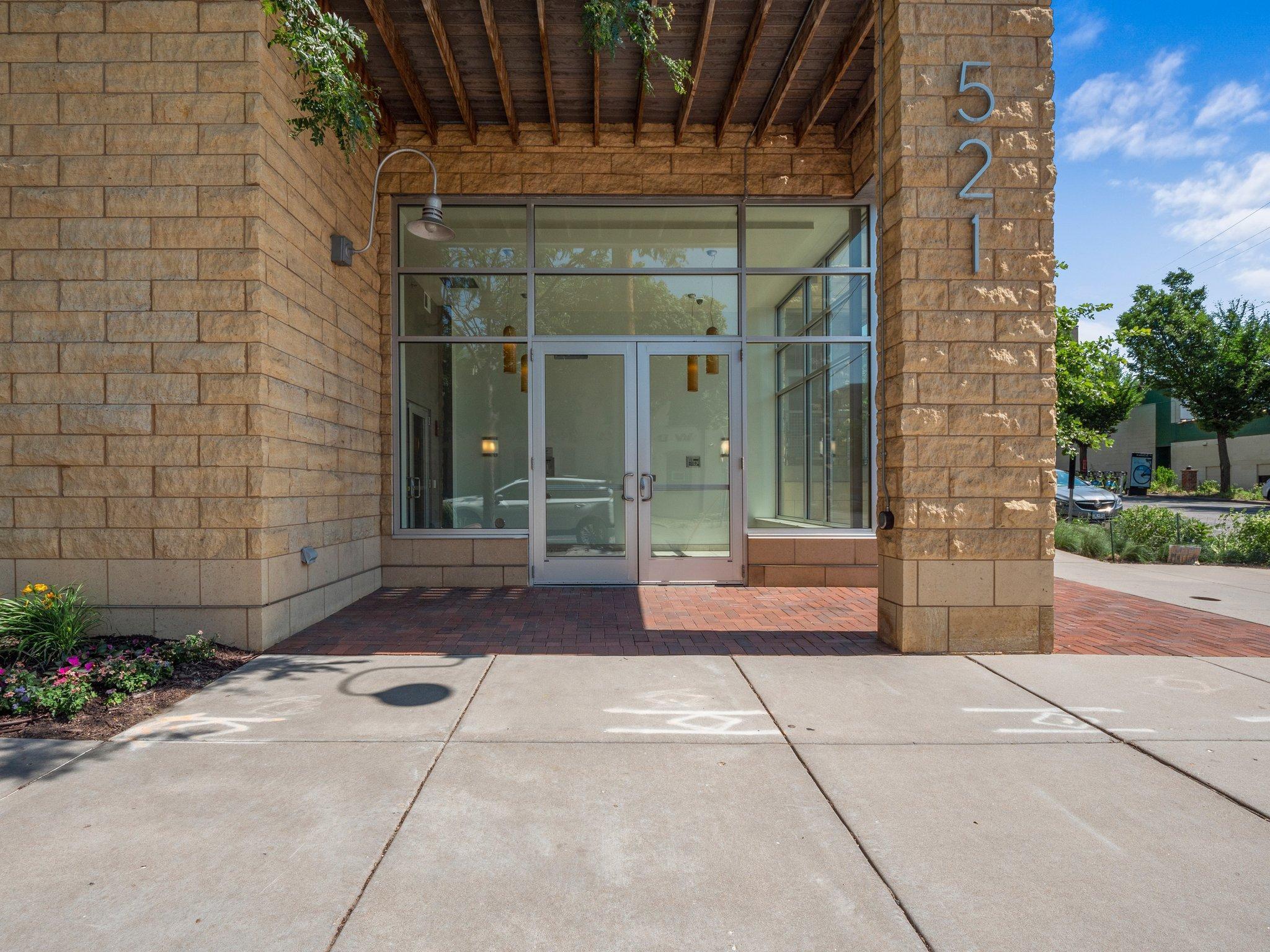 521 2nd Street SE Unit: 416