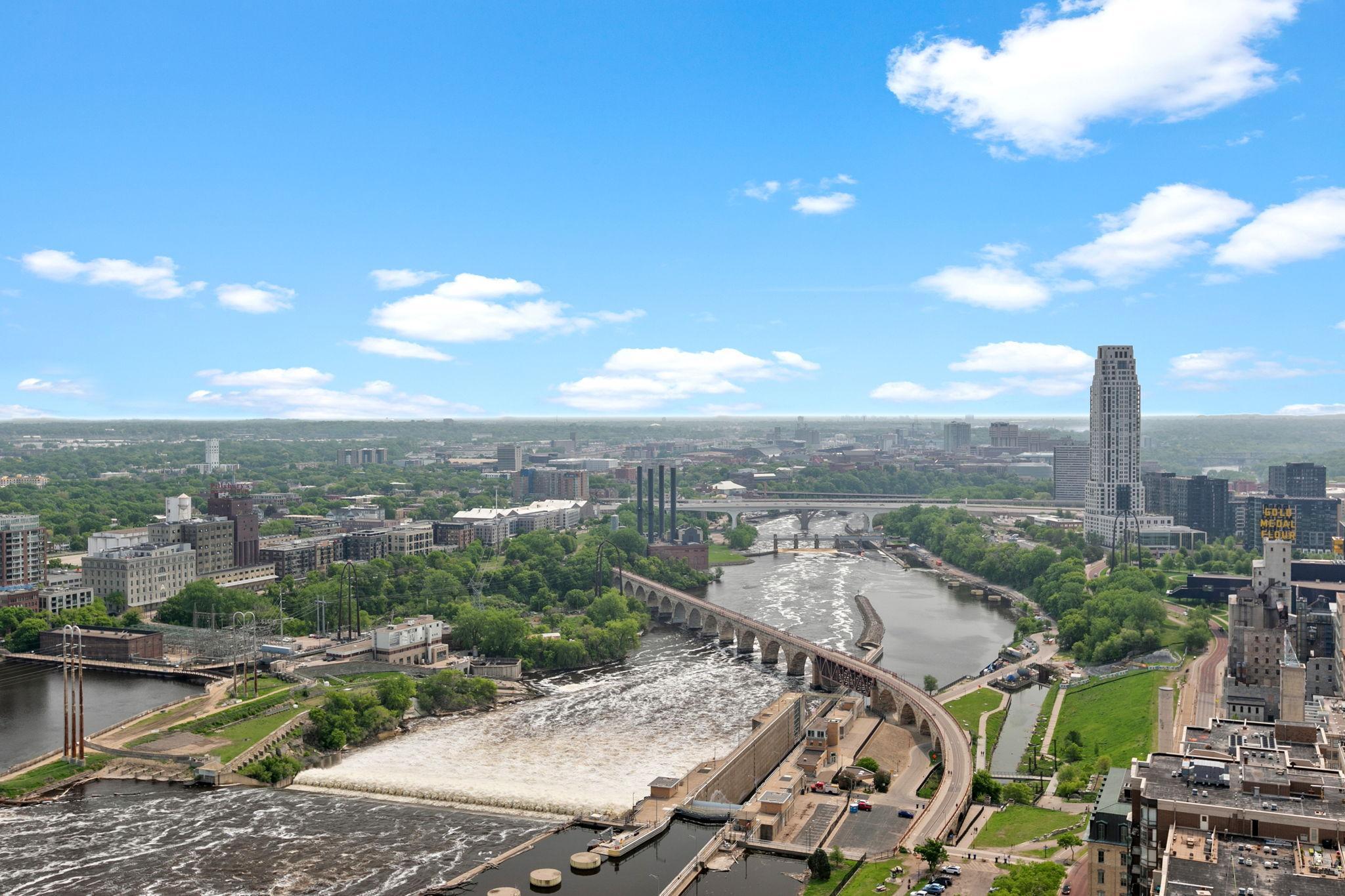 100 3rd Avenue S Unit: 3401