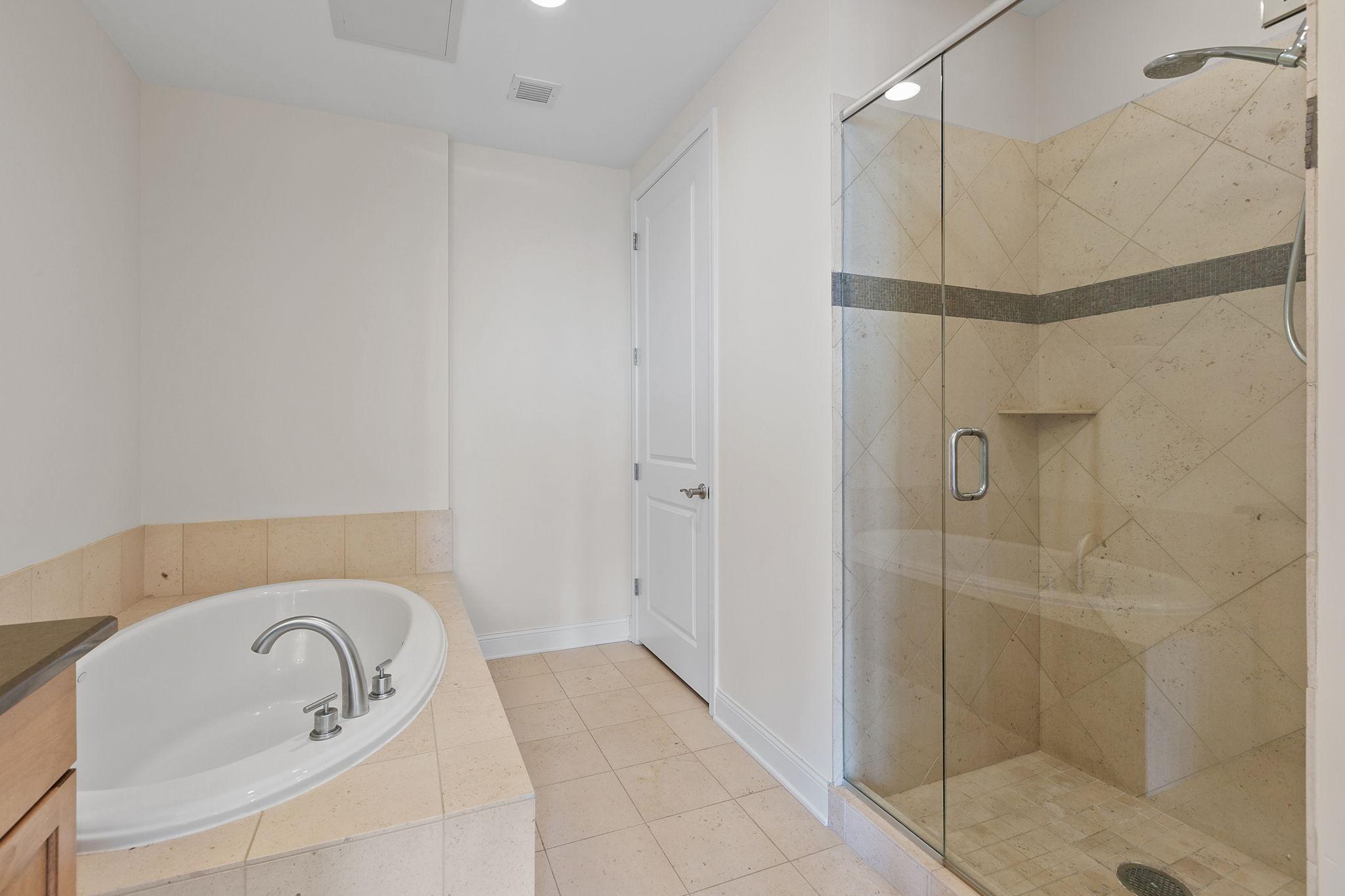 100 3rd Avenue S Unit: 3401