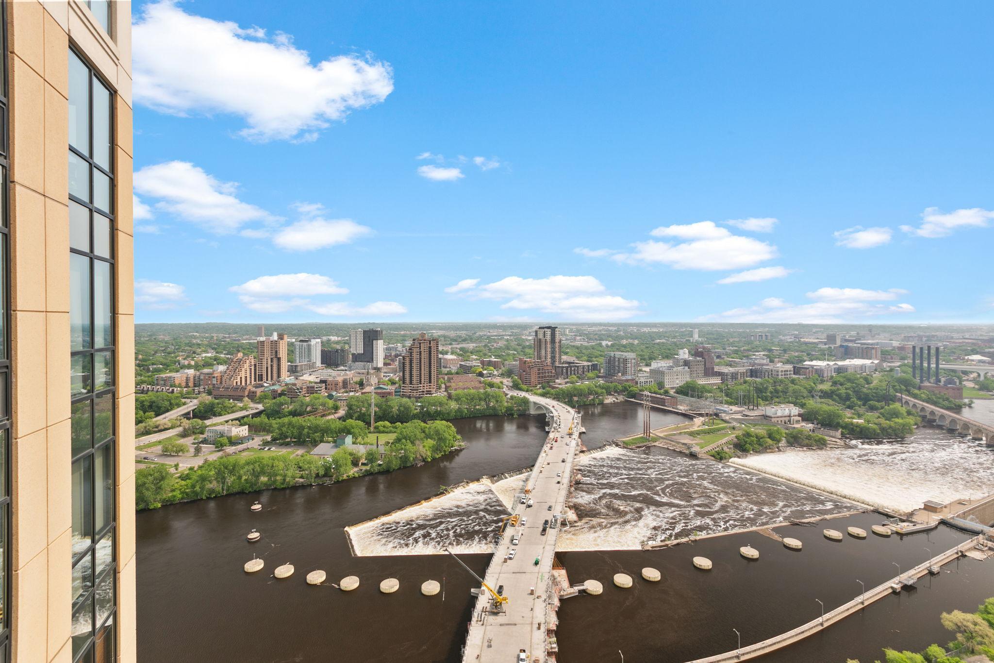 100 3rd Avenue S Unit: 3401
