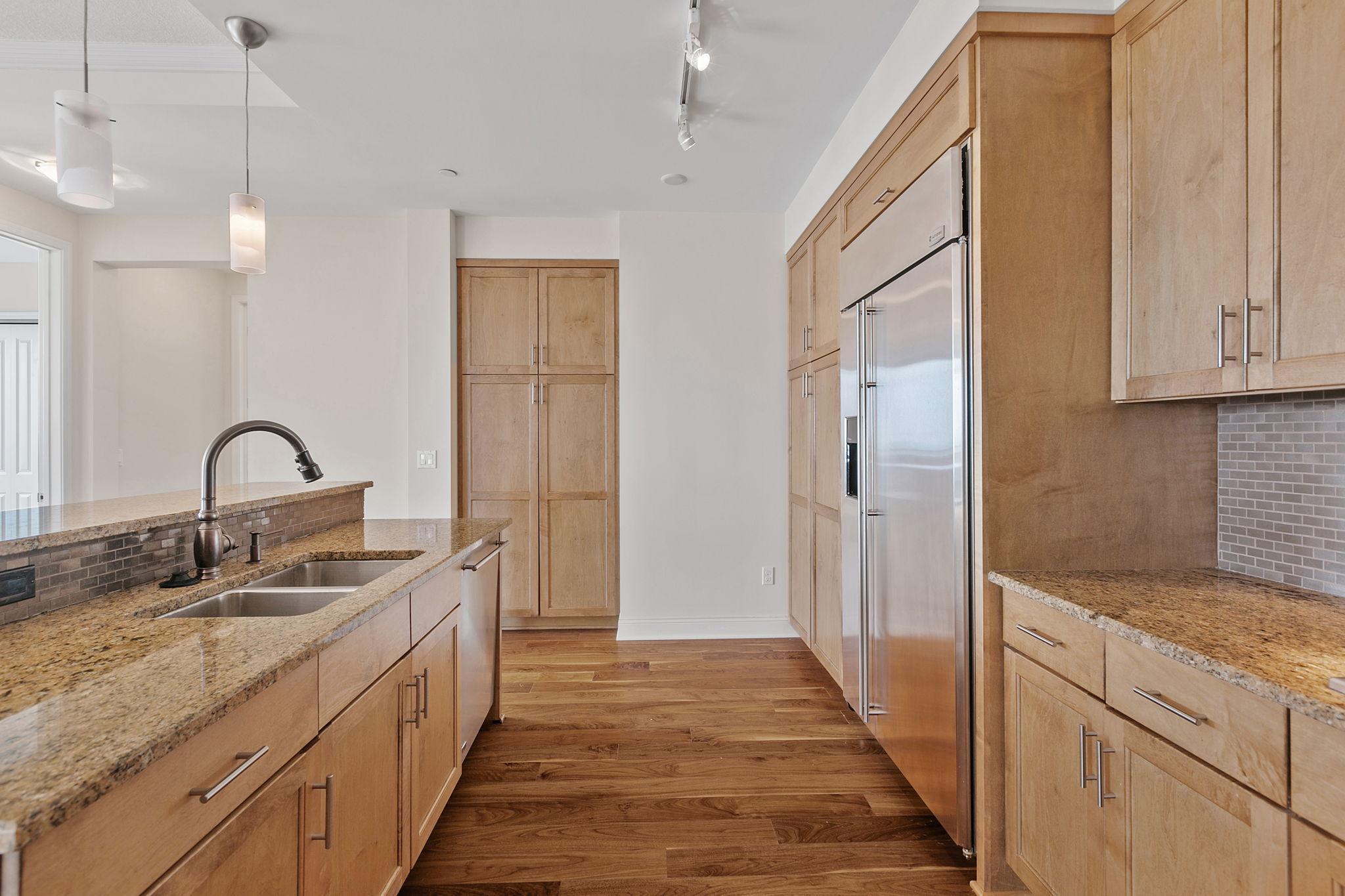 100 3rd Avenue S Unit: 3401