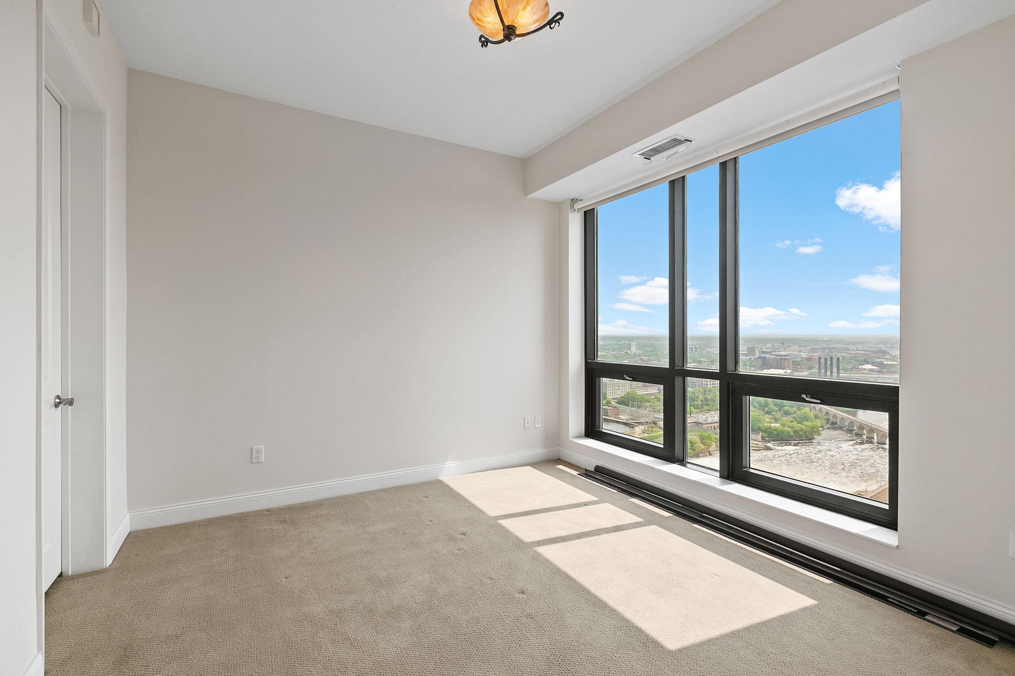 100 3rd Avenue S Unit: 3401