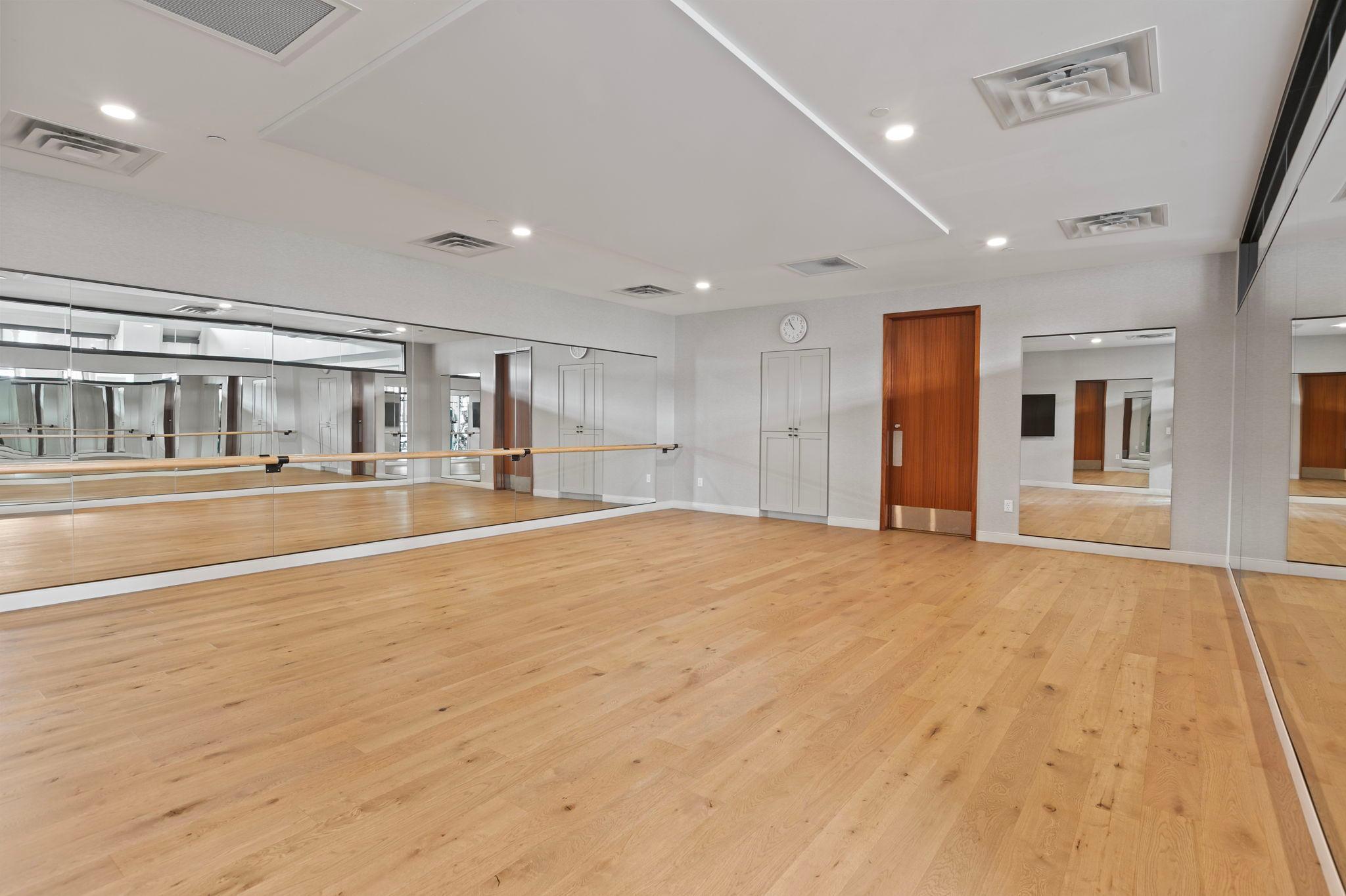 100 3rd Avenue S Unit: 3401