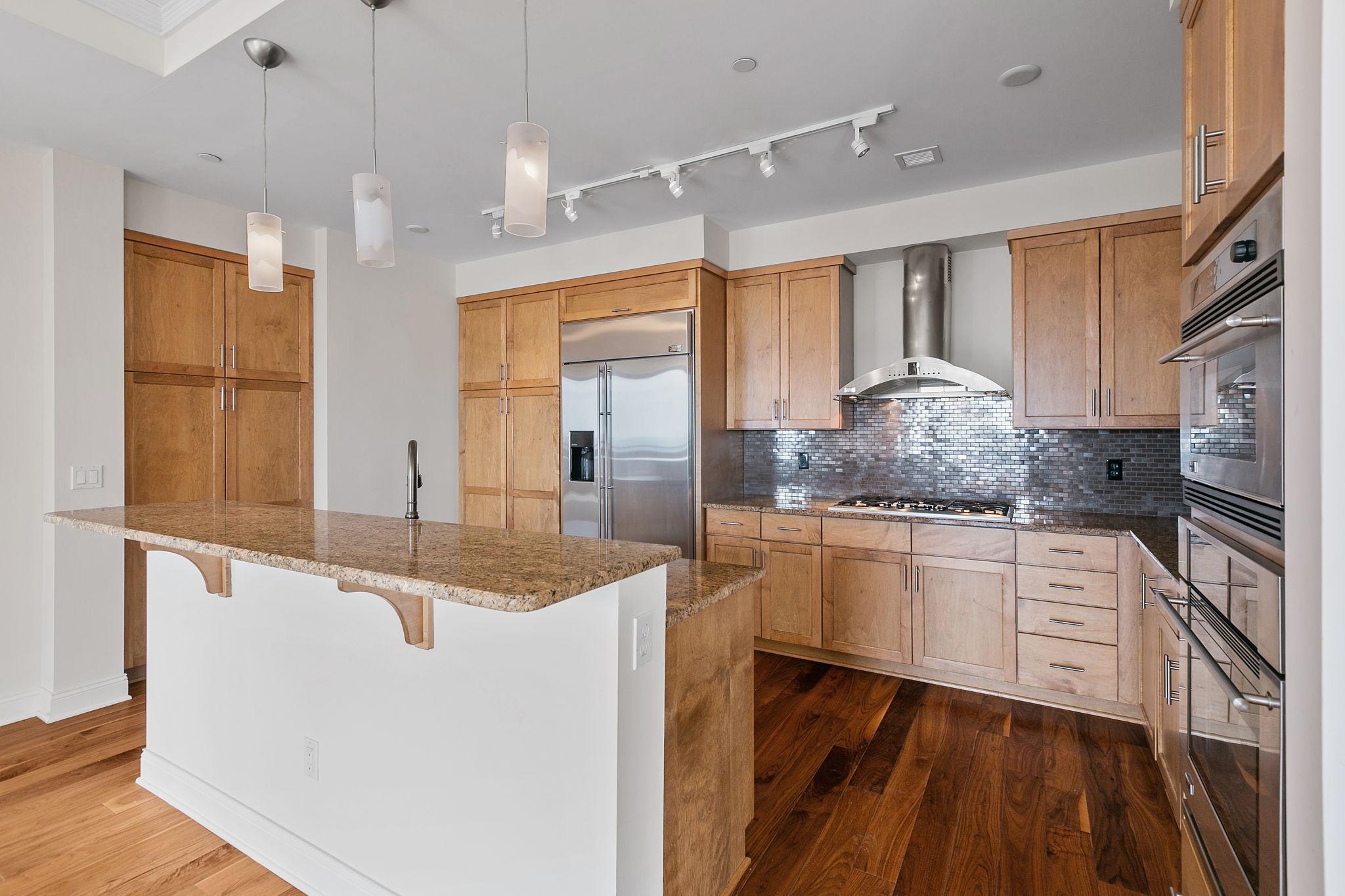 100 3rd Avenue S Unit: 3401
